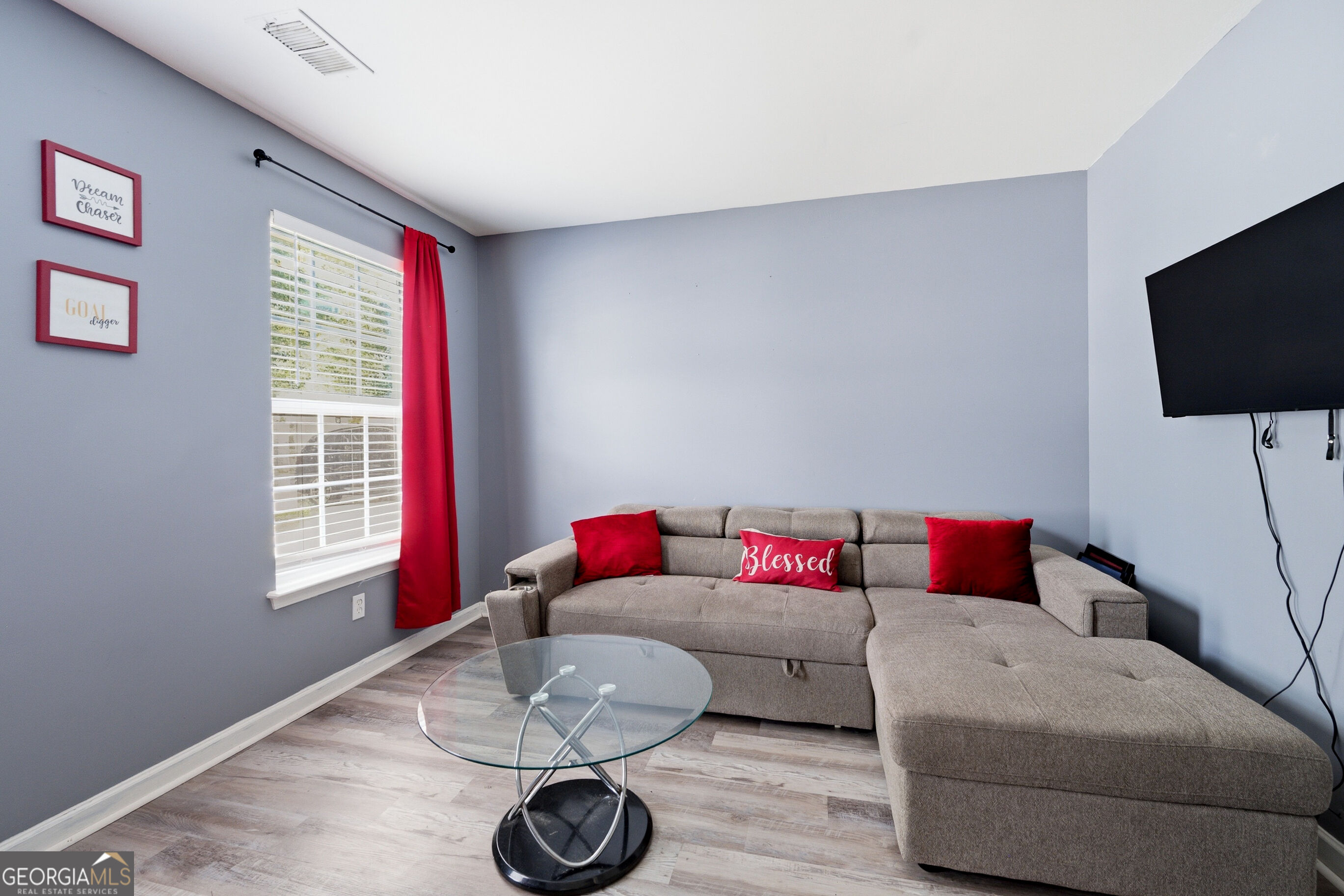3672 Rosebud Park Drive Property Photo 3