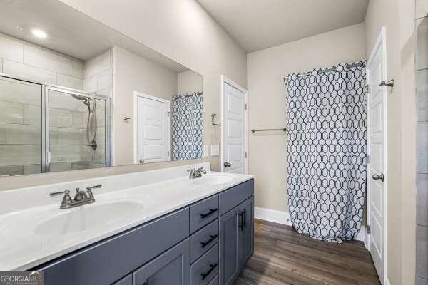 3162 Webb Road # 8b Property Photo 14