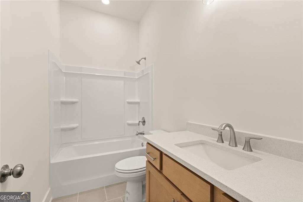 8480 Creekside Overlook Drive Property Photo 33