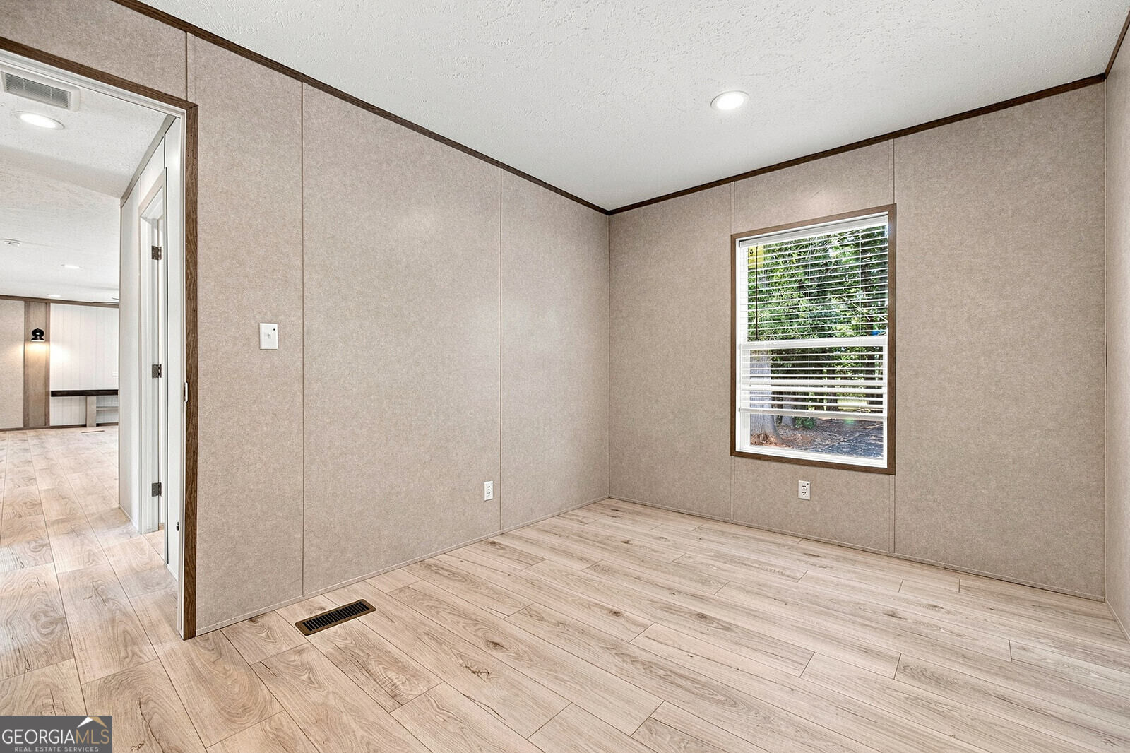 112 Purdy Drive Property Photo 15