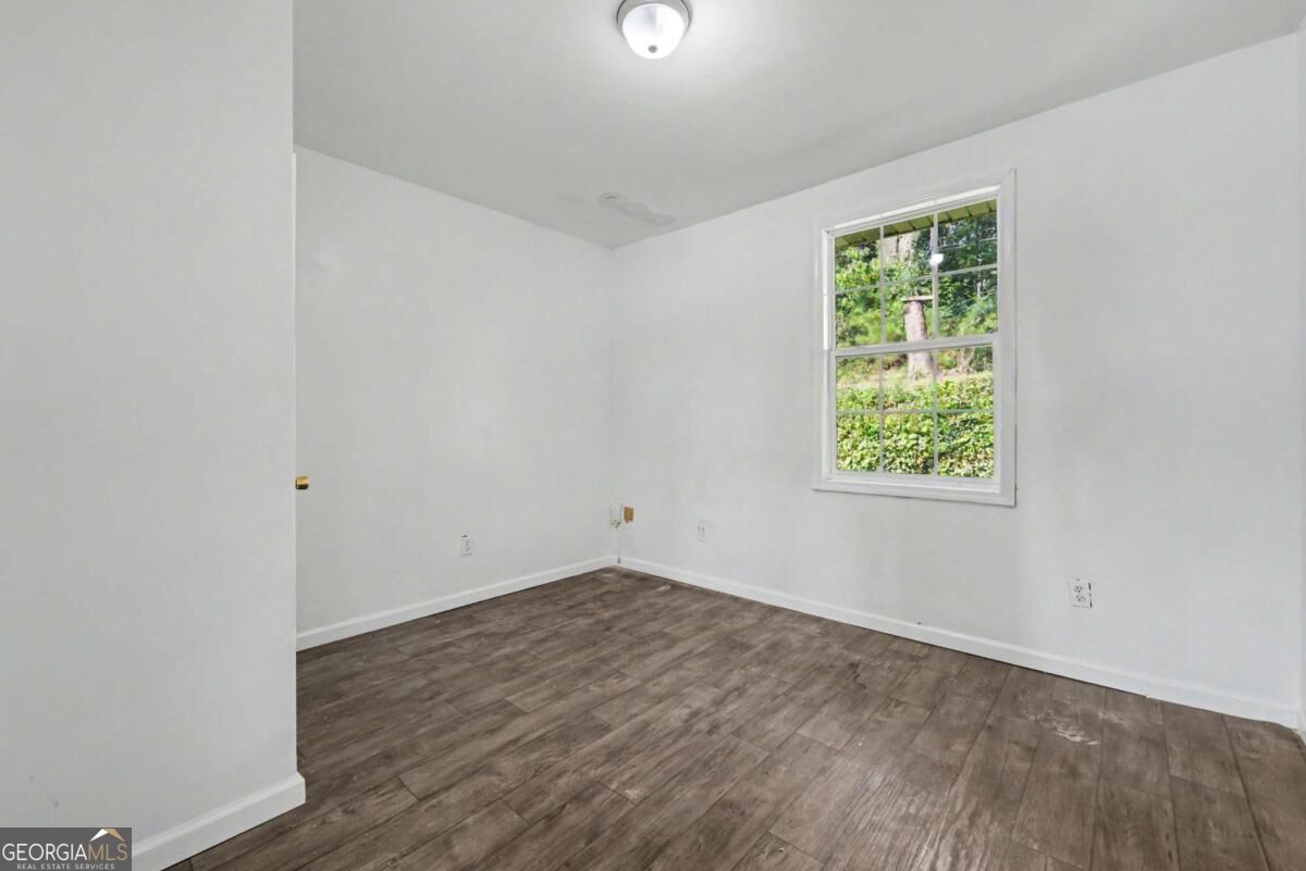 140 E Hamm Road Property Photo 13