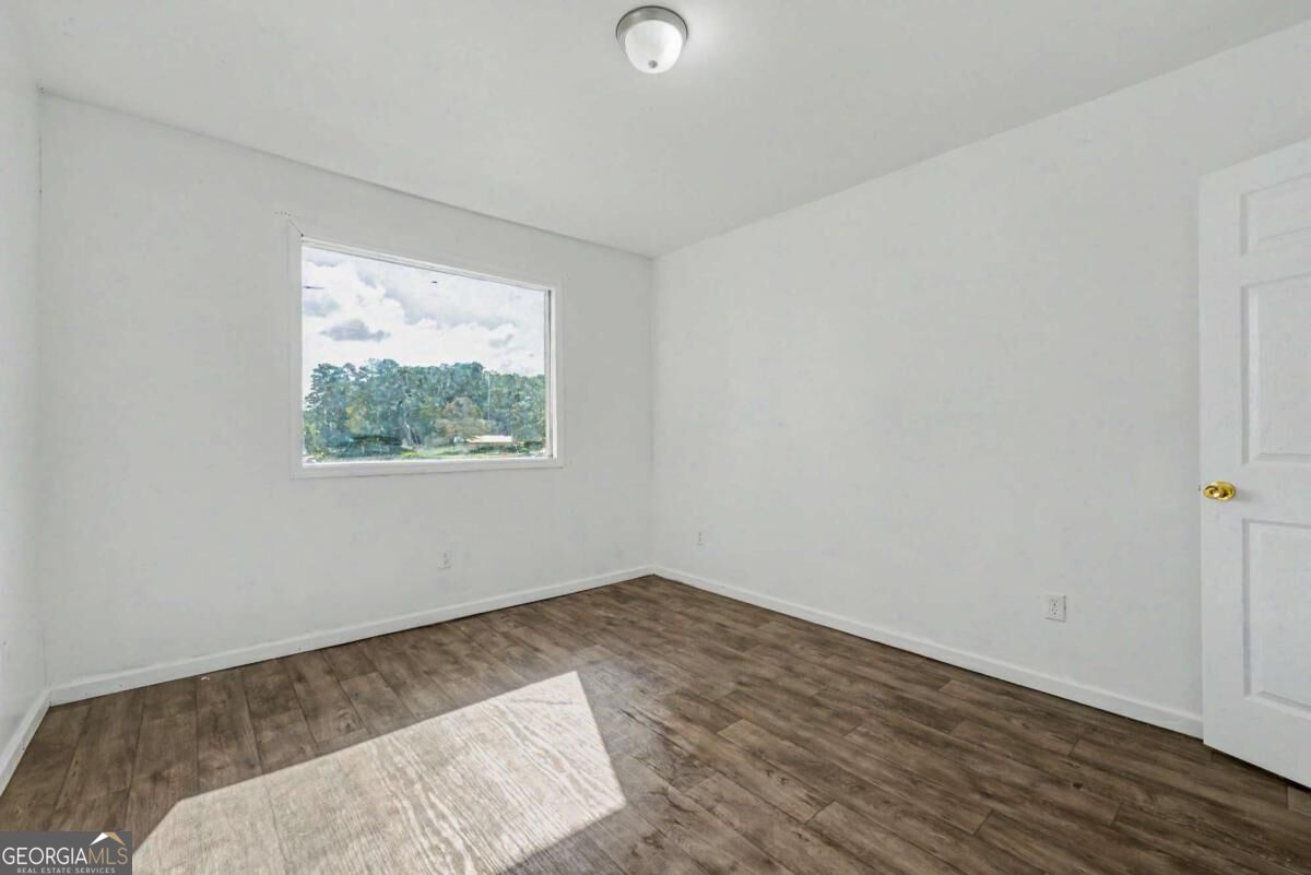 140 E Hamm Road Property Photo 15
