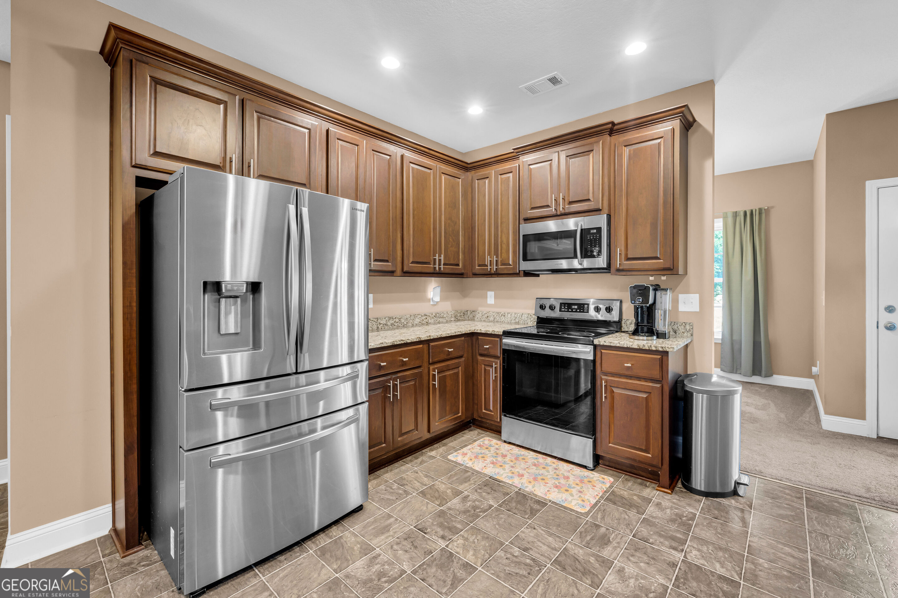 120 Springdale Road Property Photo 6