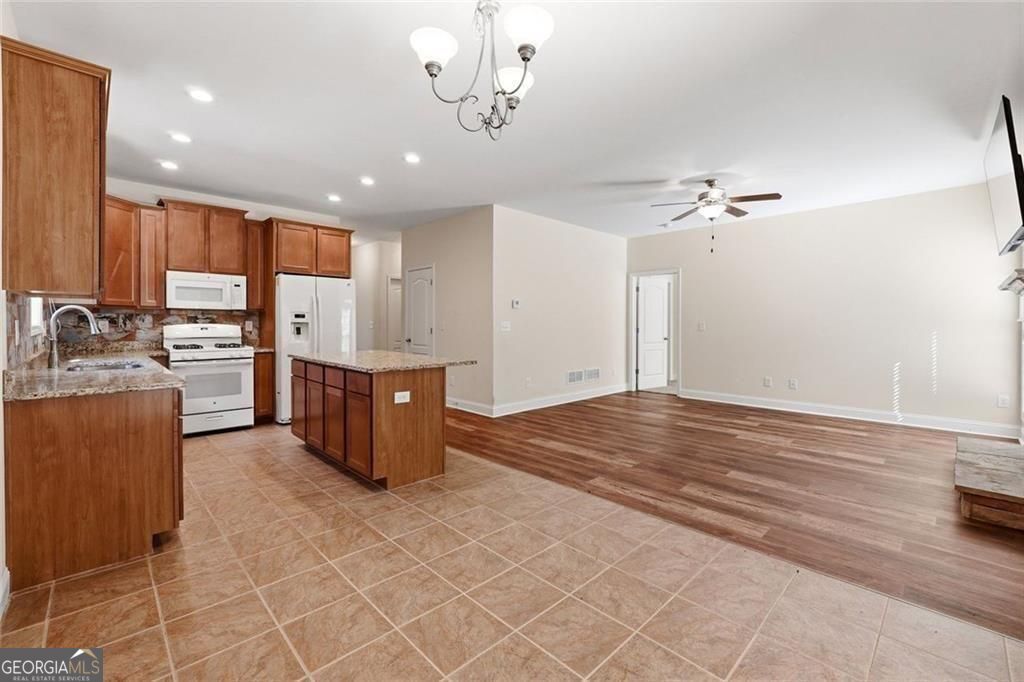 280 Glenn Eagles Way Property Photo 24