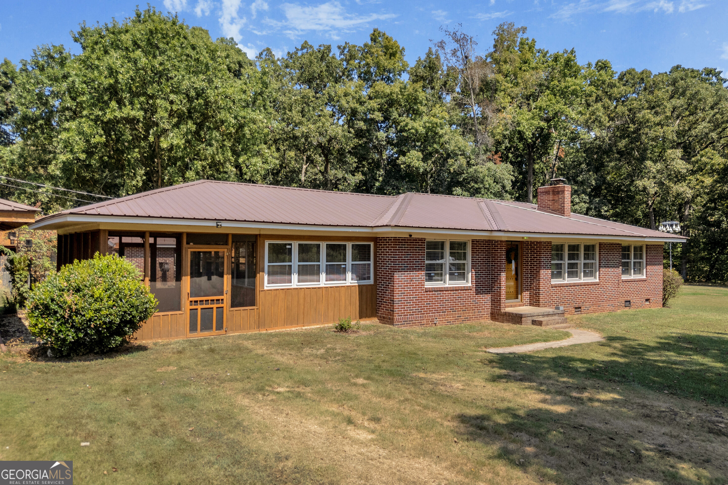 1104 Double Bridges Road Property Photo 2