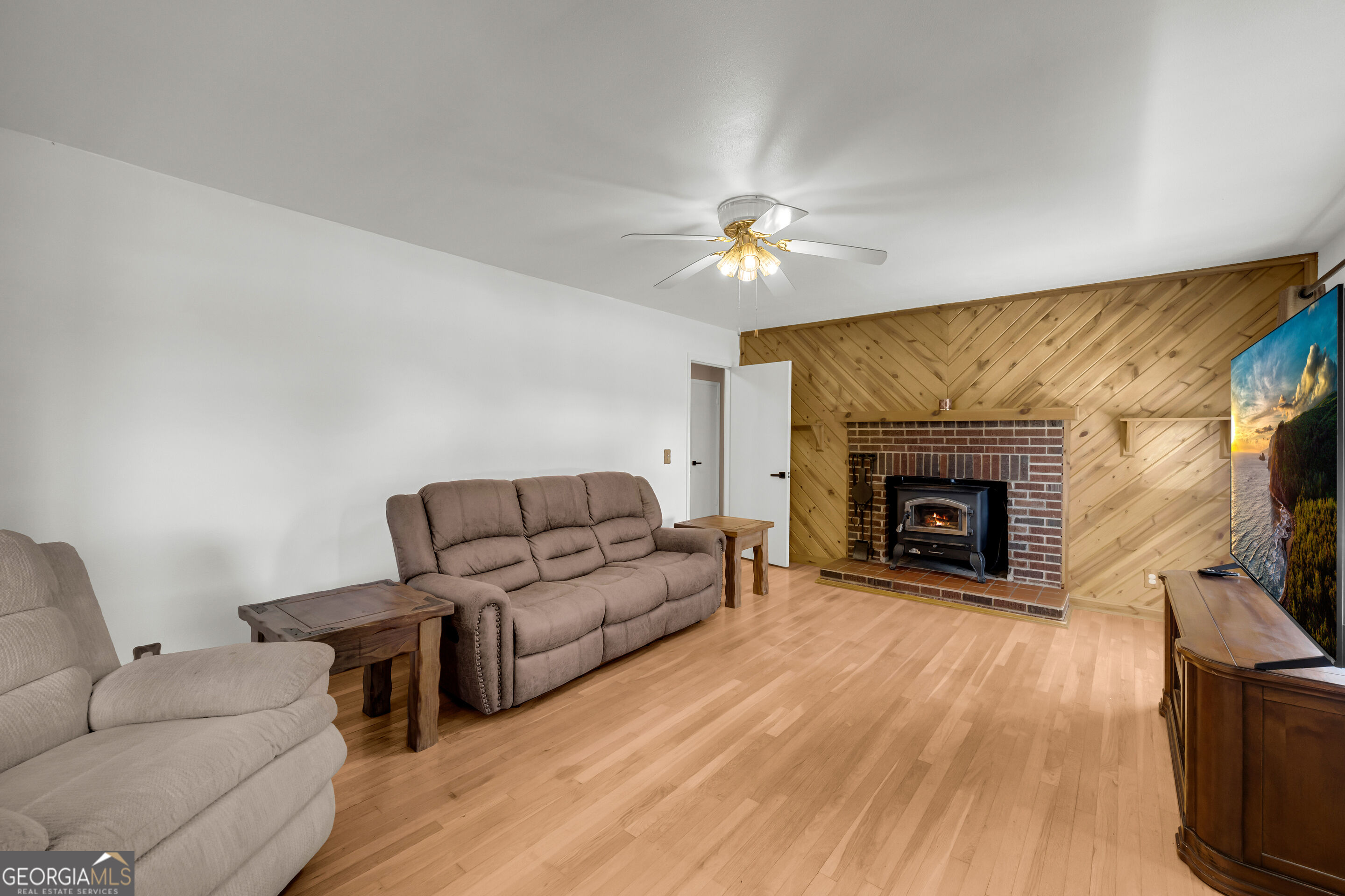 1104 Double Bridges Road Property Photo 5