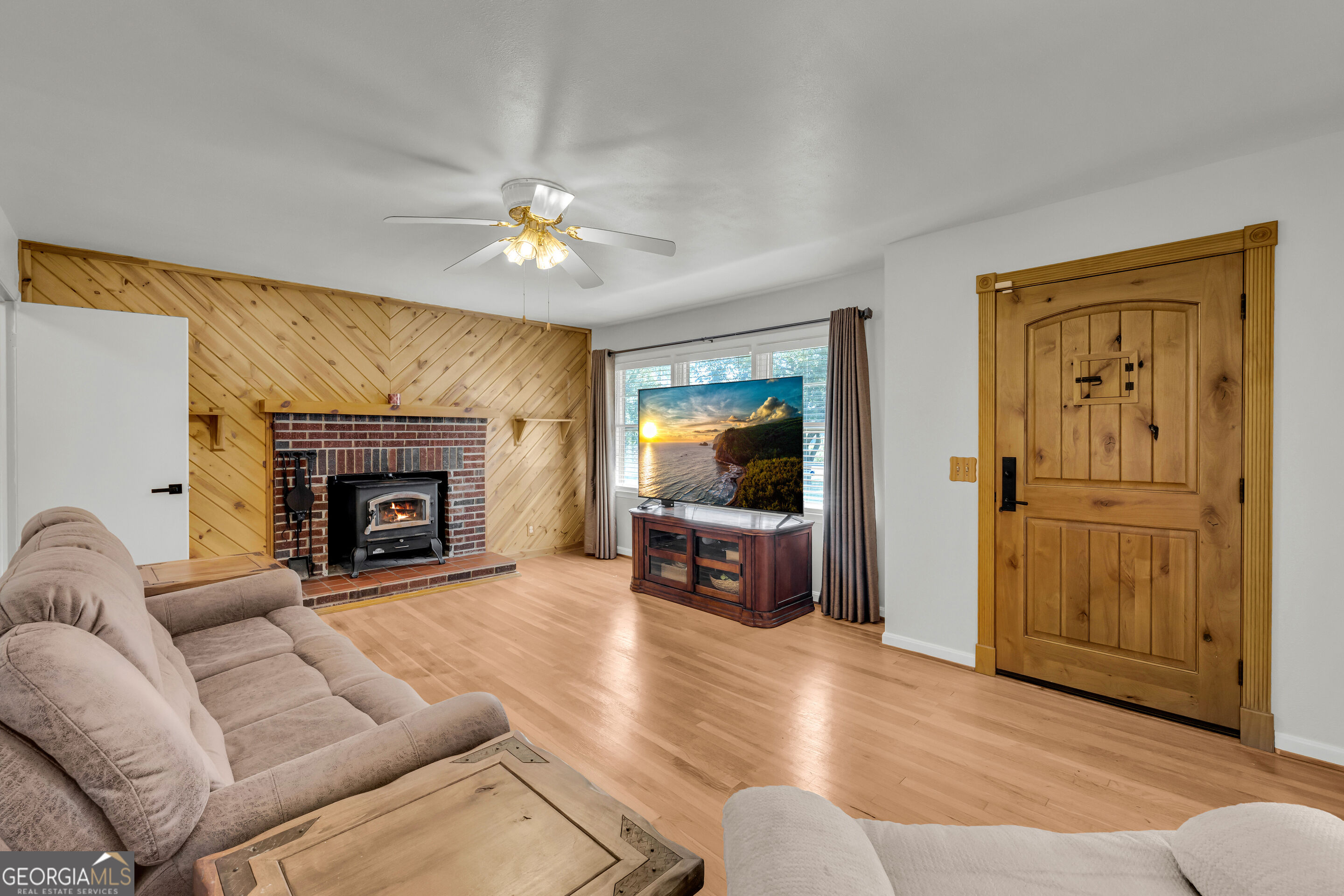 1104 Double Bridges Road Property Photo 6