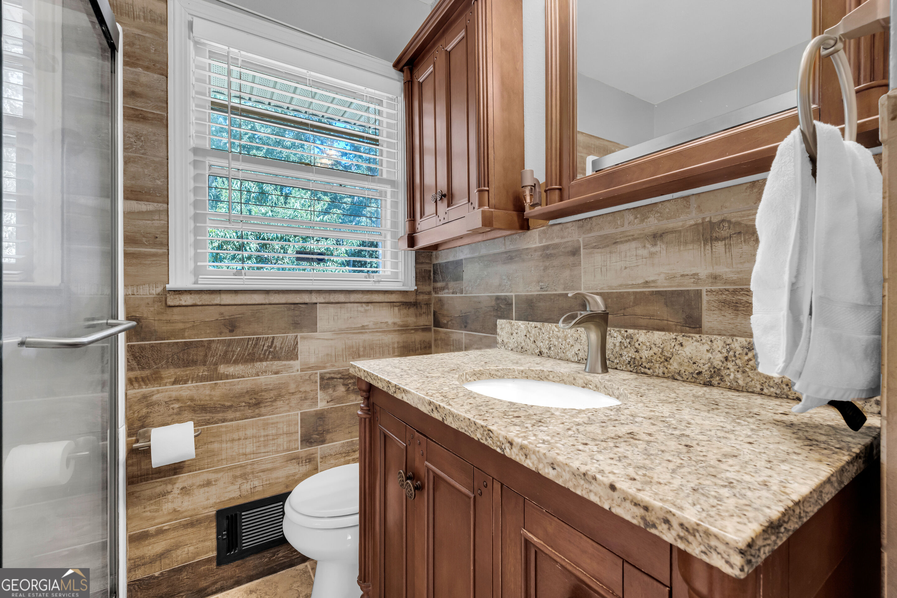 1104 Double Bridges Road Property Photo 19