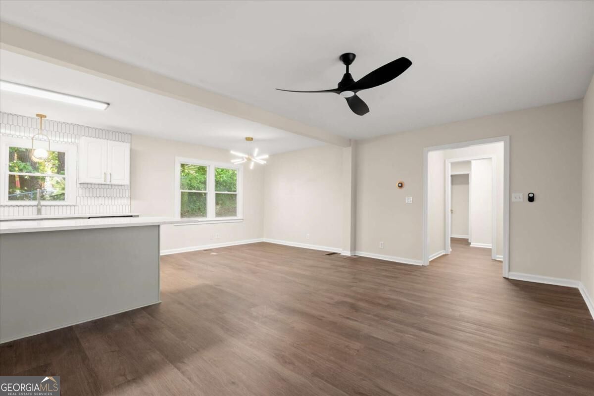 220 Woods Drive Ne Property Photo 18