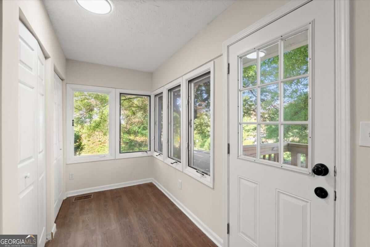 220 Woods Drive Ne Property Photo 26
