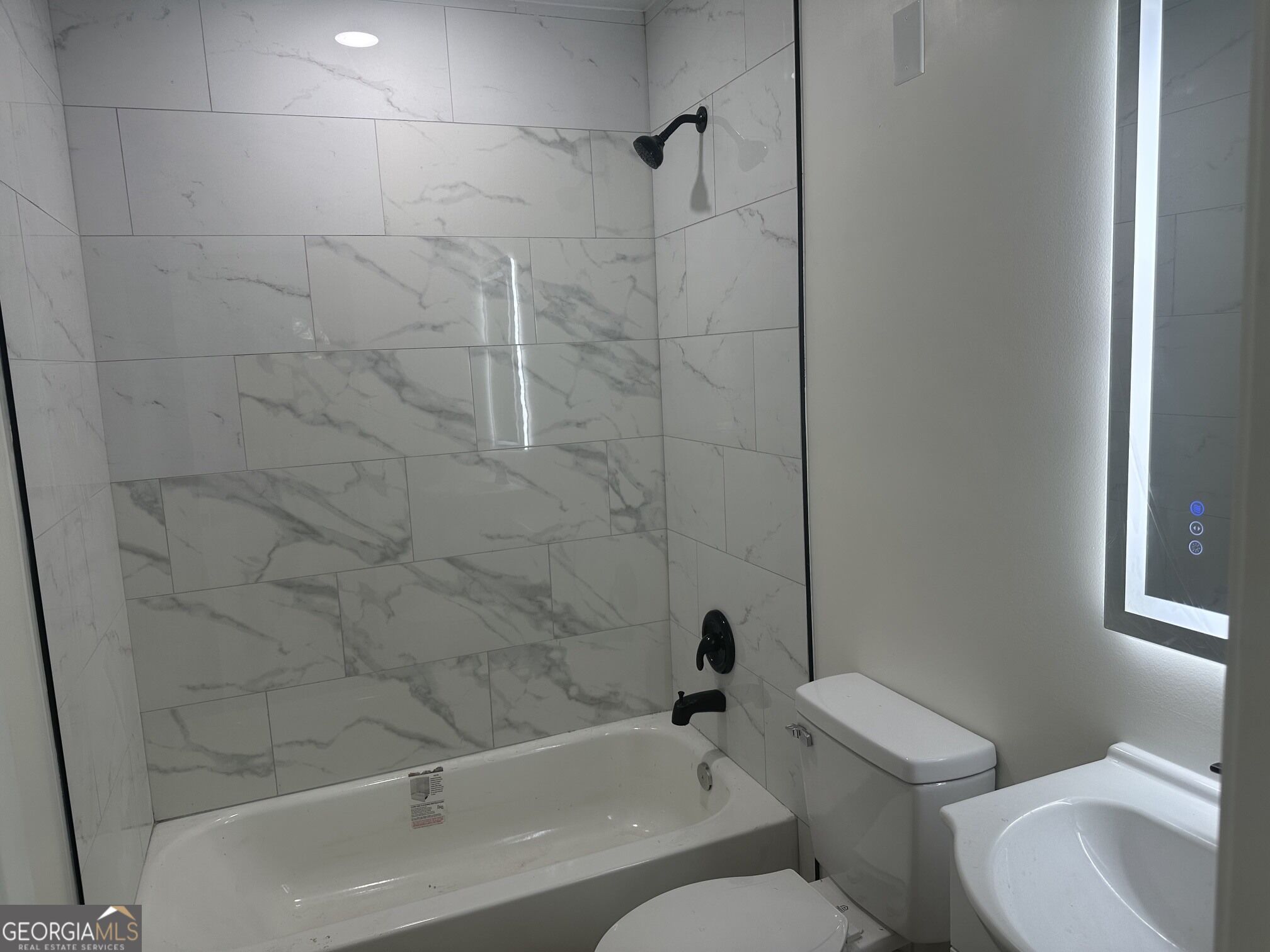 890 Center Hill Avenue Nw Property Photo 19