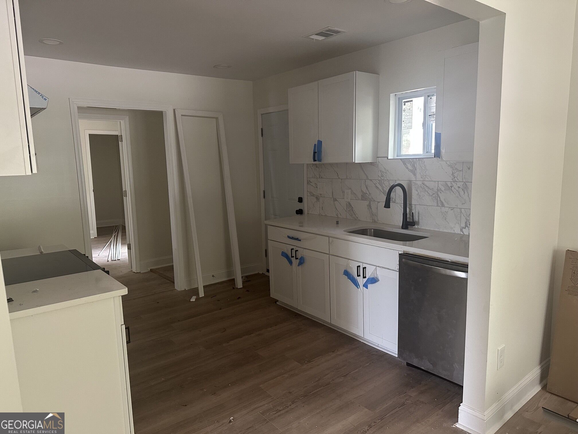 890 Center Hill Avenue Nw Property Photo 20