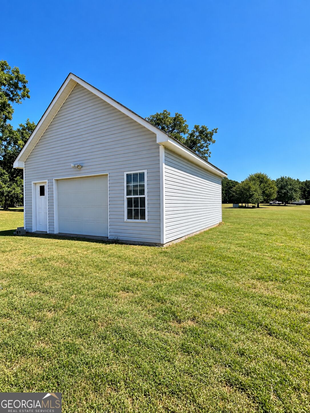 47 Deer Run Property Photo 5