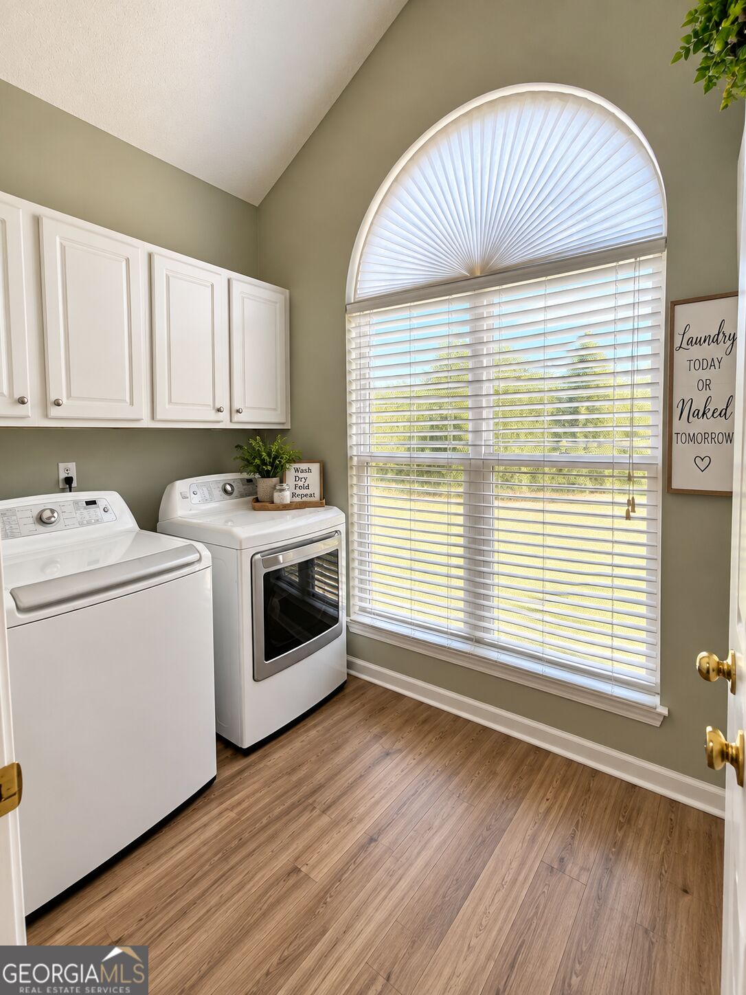 47 Deer Run Property Photo 15
