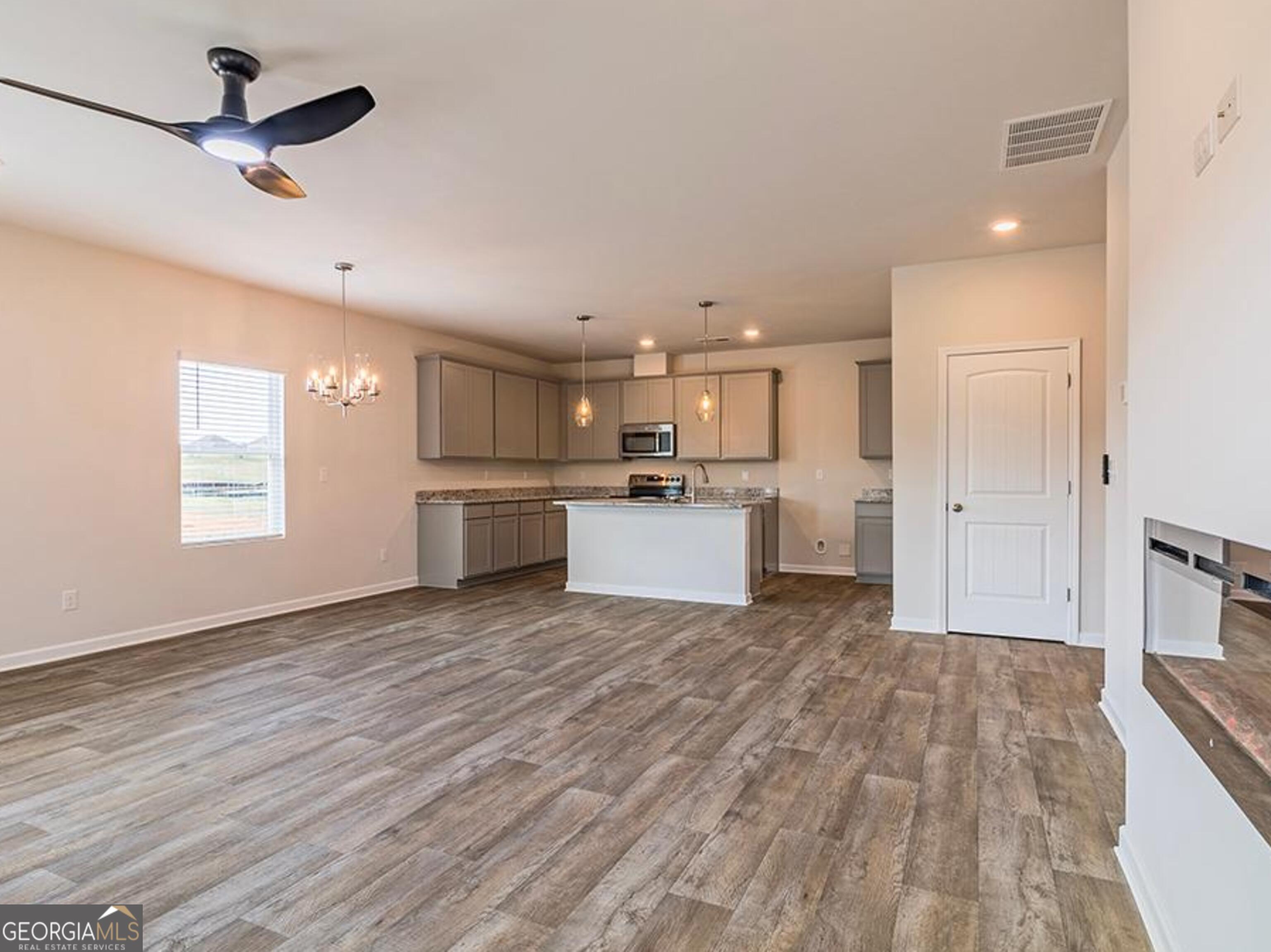 629 Encore Drive Property Photo 18