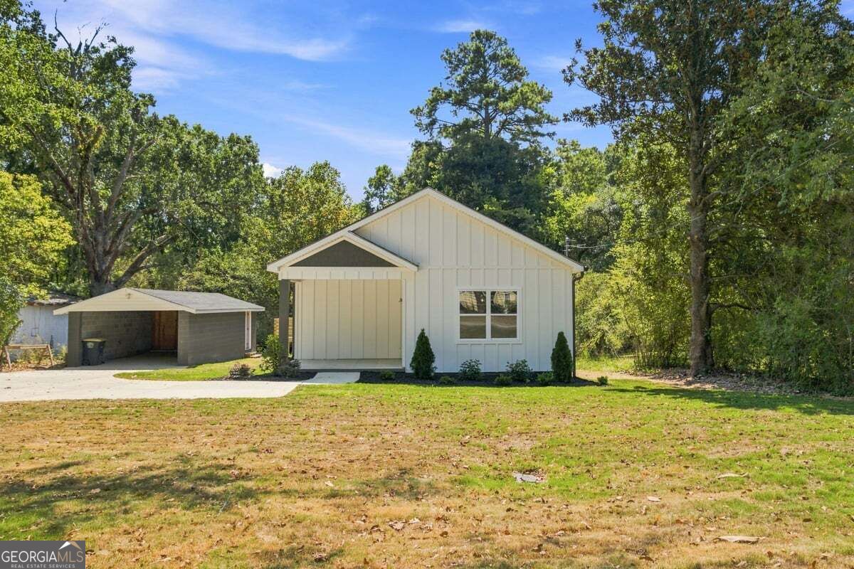 505 Burnett Ferry Road Sw Property Photo 3