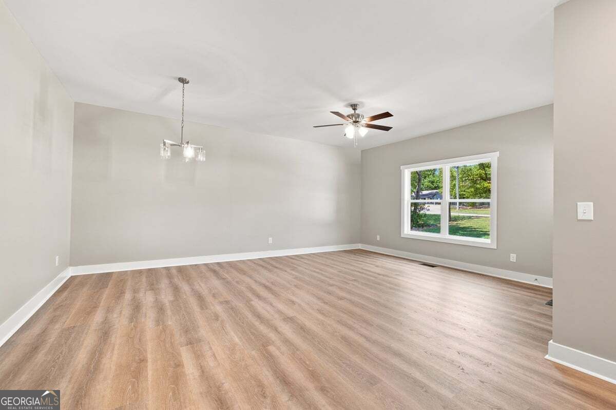 505 Burnett Ferry Road Sw Property Photo 5