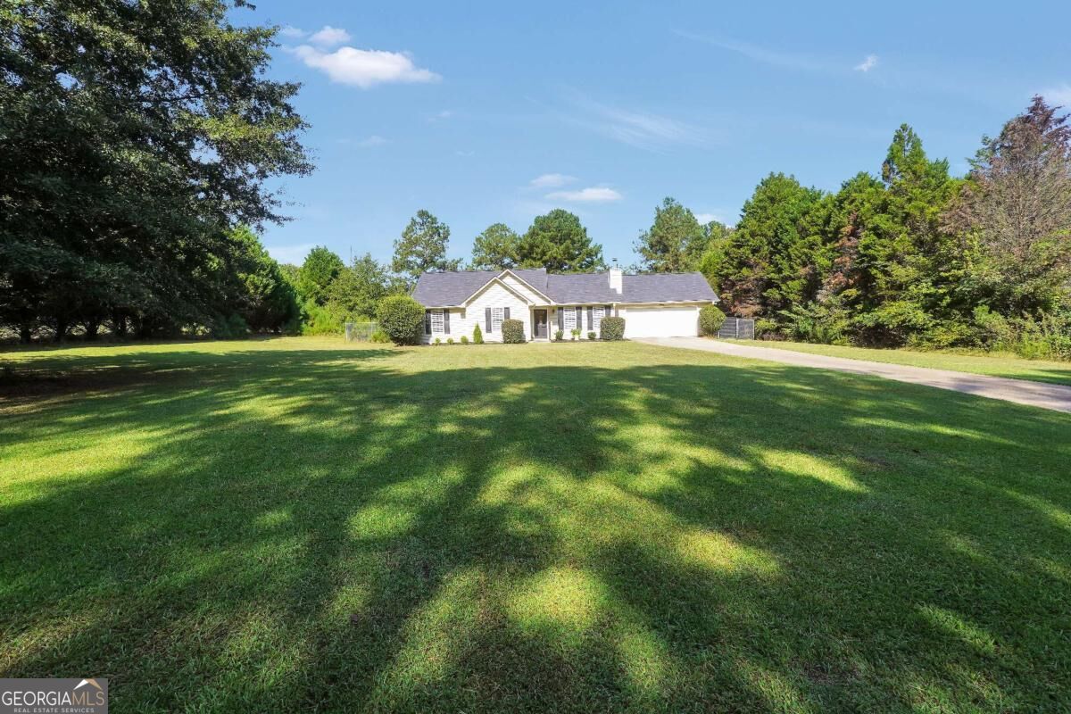41 Giles Drive Property Photo 2