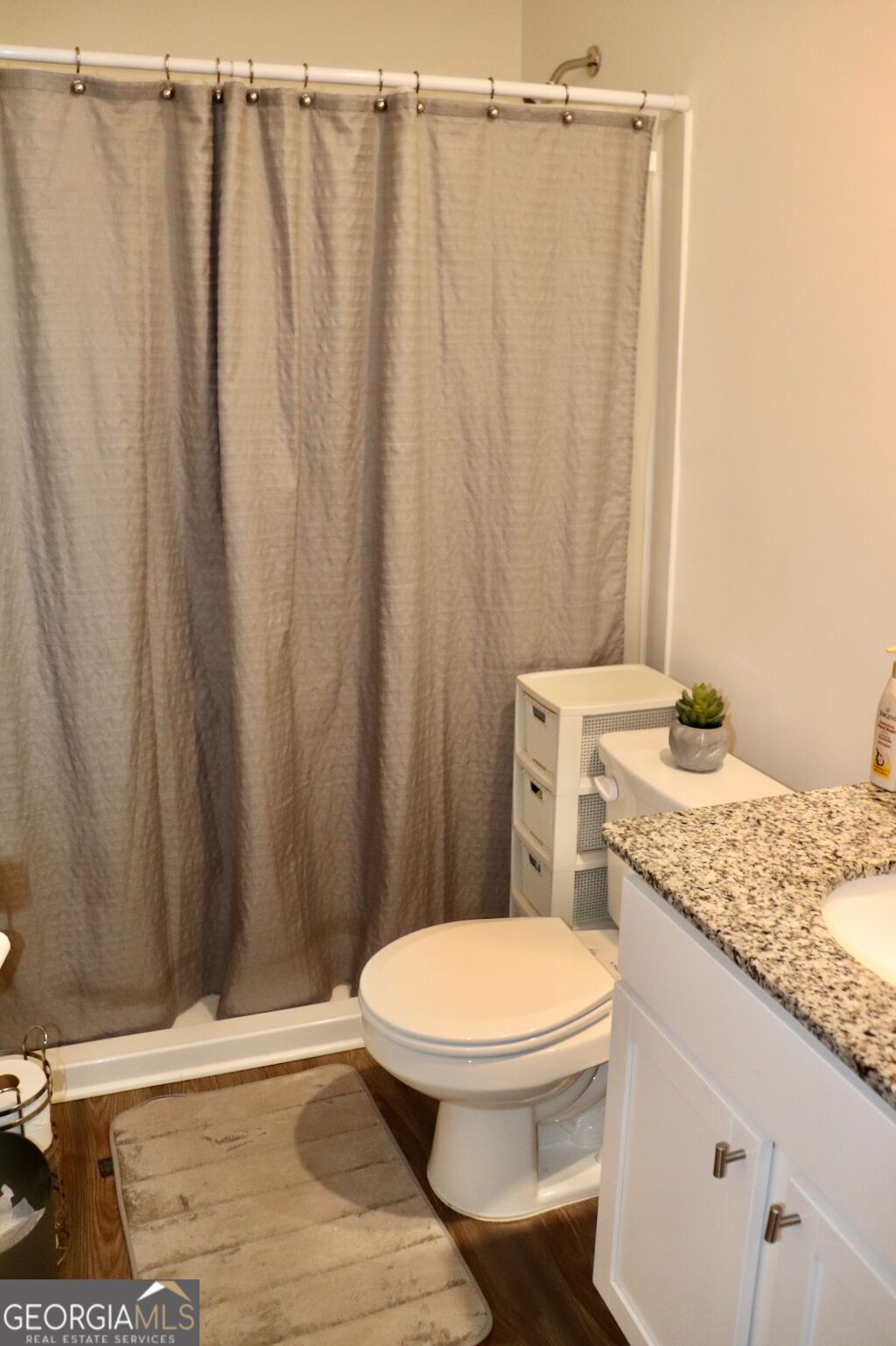 520 Macmillian Lane Property Photo 8