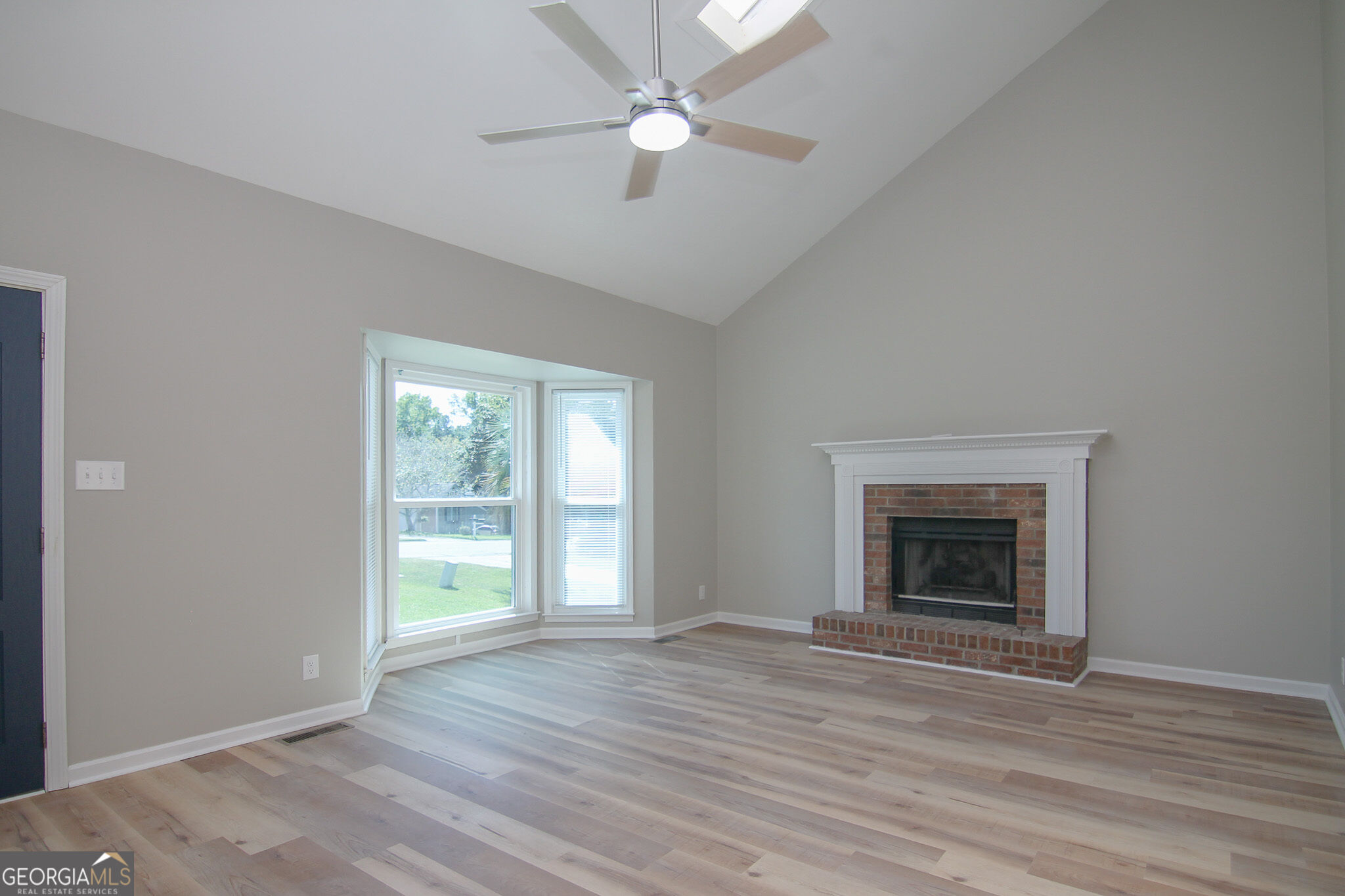 515 Shadow Moss Drive Property Photo 5