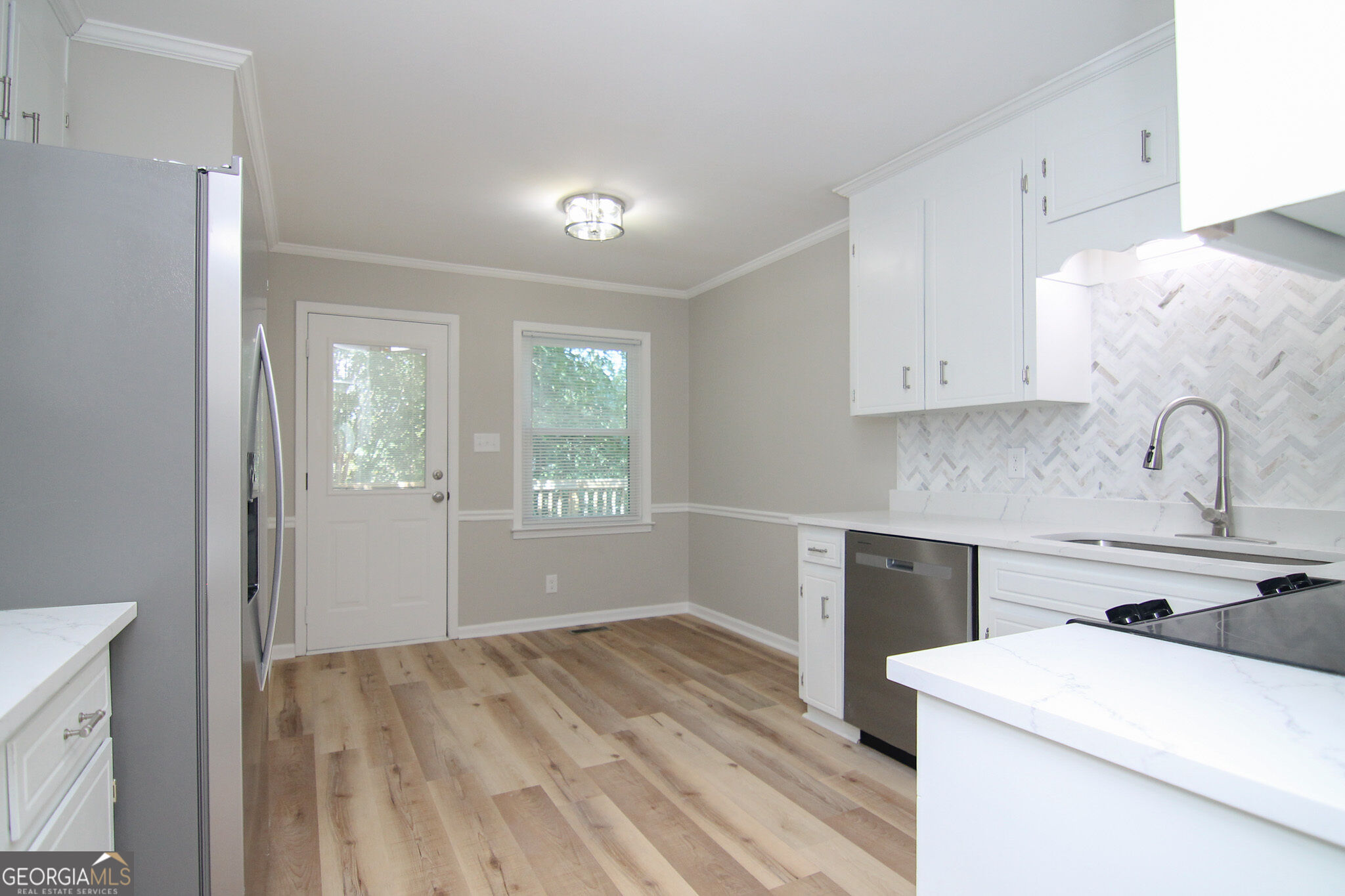 515 Shadow Moss Drive Property Photo 8