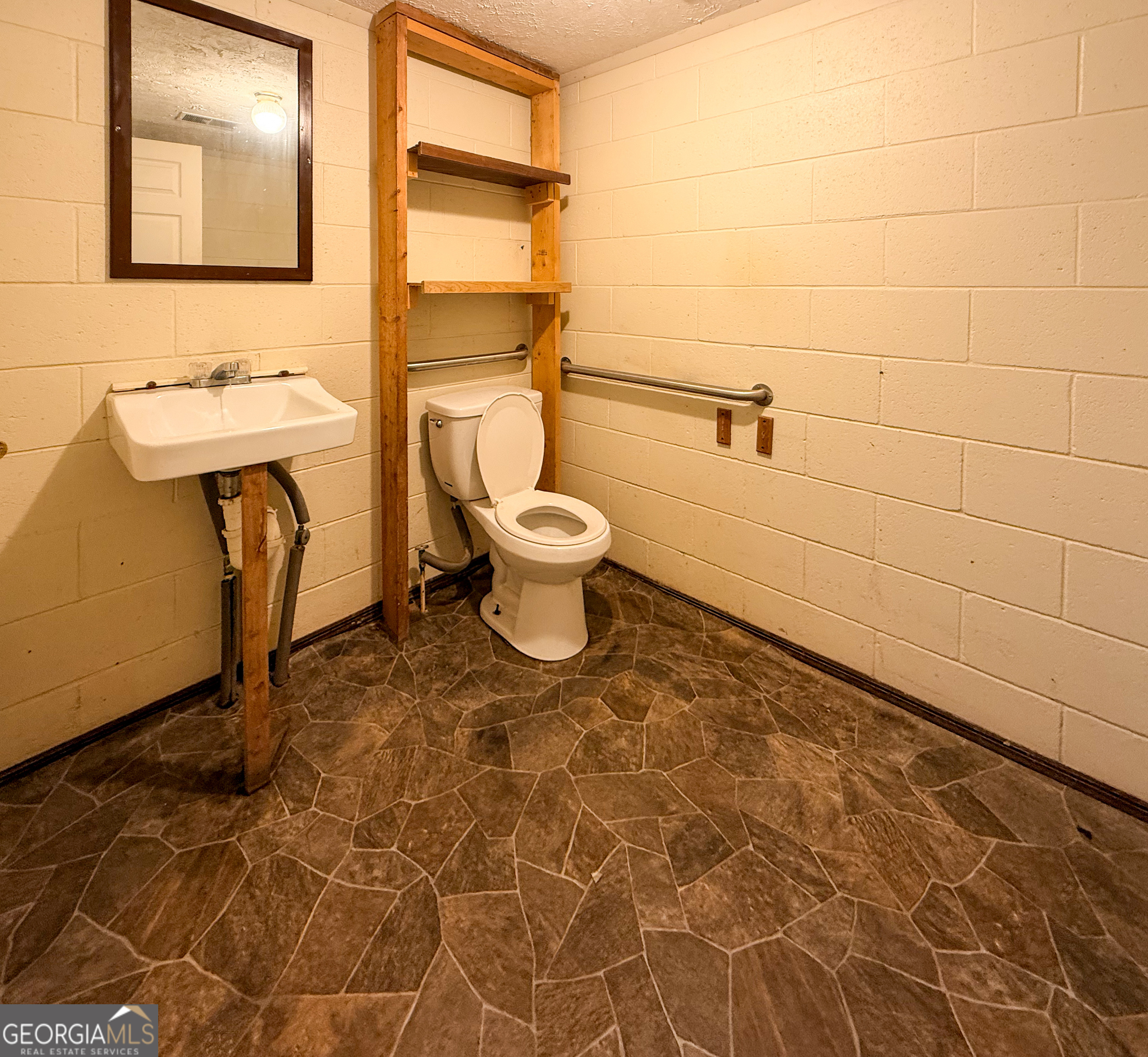 2688 Nub Garland Road Property Photo 24