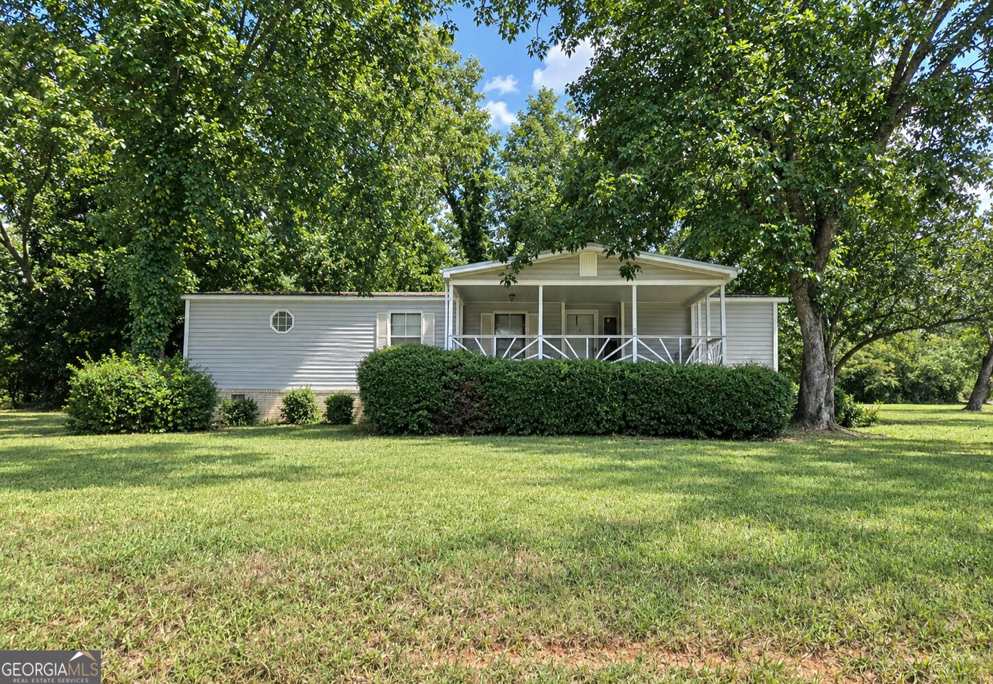 810 Steele Drive Property Photo 1