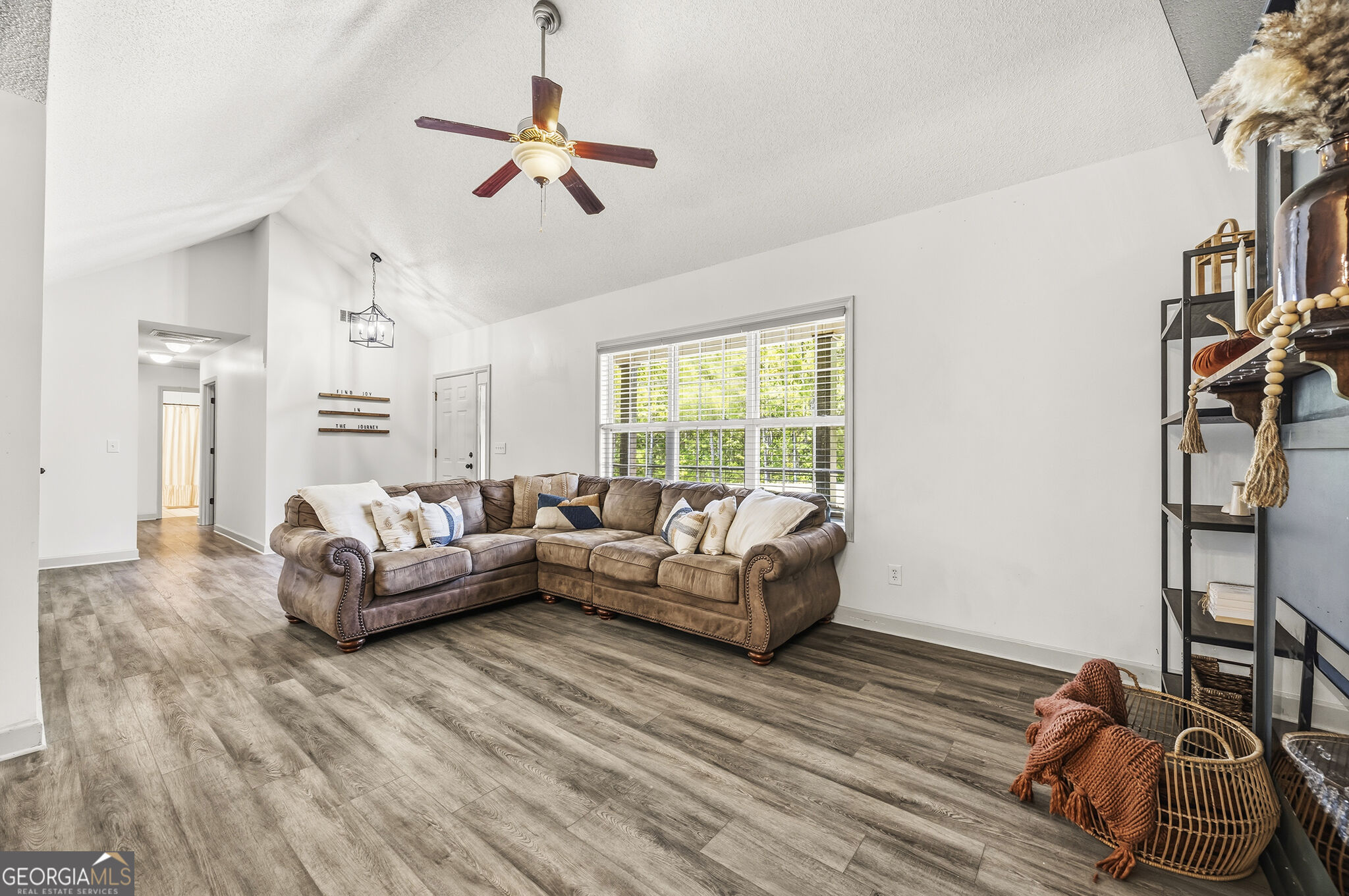 30 Watson Road Property Photo 8