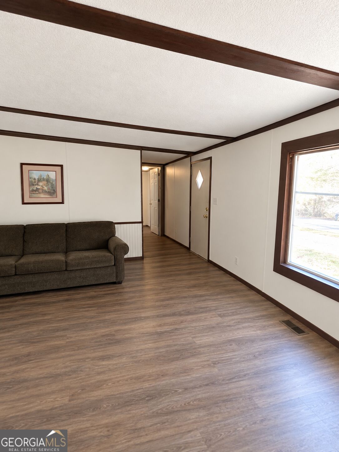 2392 Hancock Drive Property Photo 4