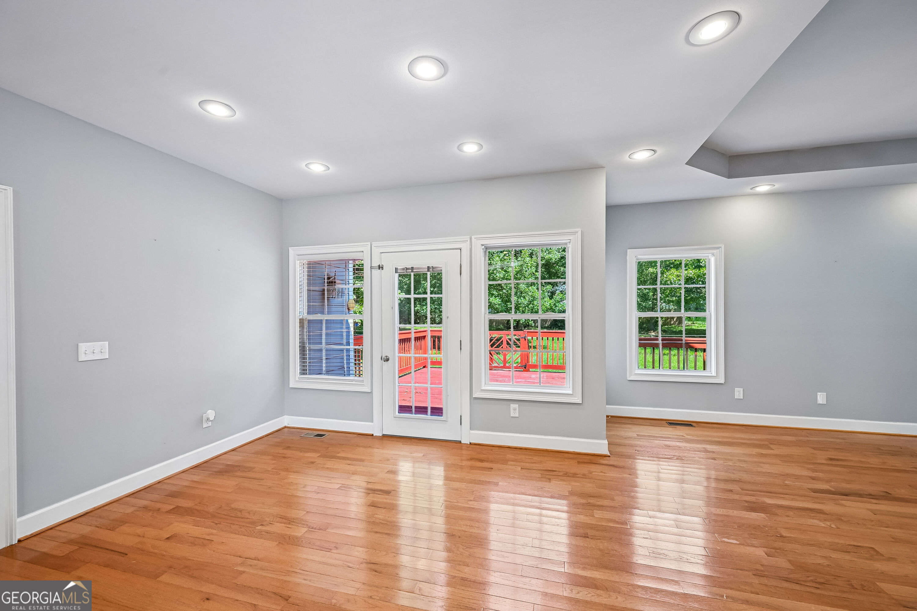 116 Savannah Street Se Property Photo 25
