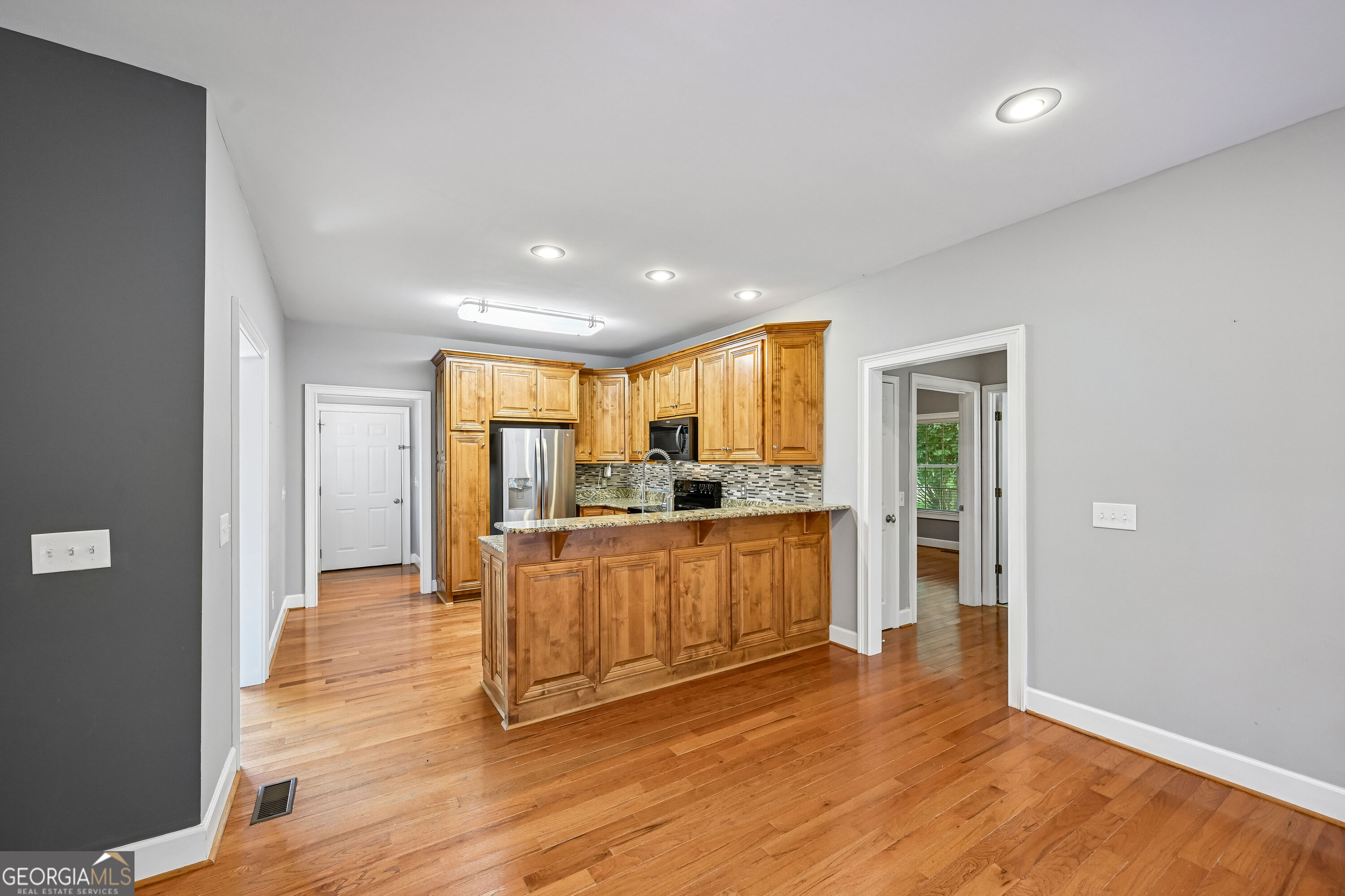 116 Savannah Street Se Property Photo 26
