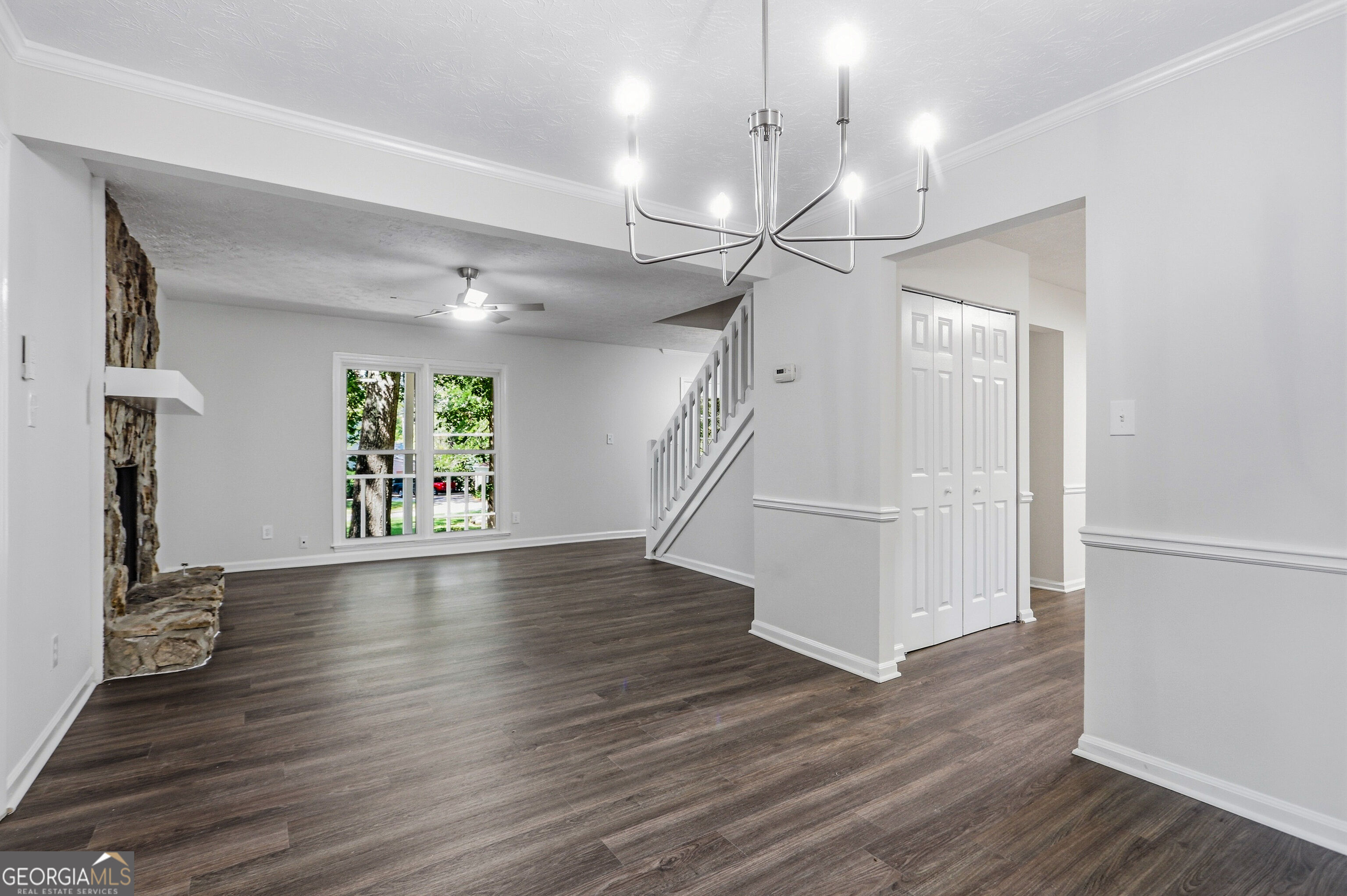 485 Barrington Loop Property Photo 12