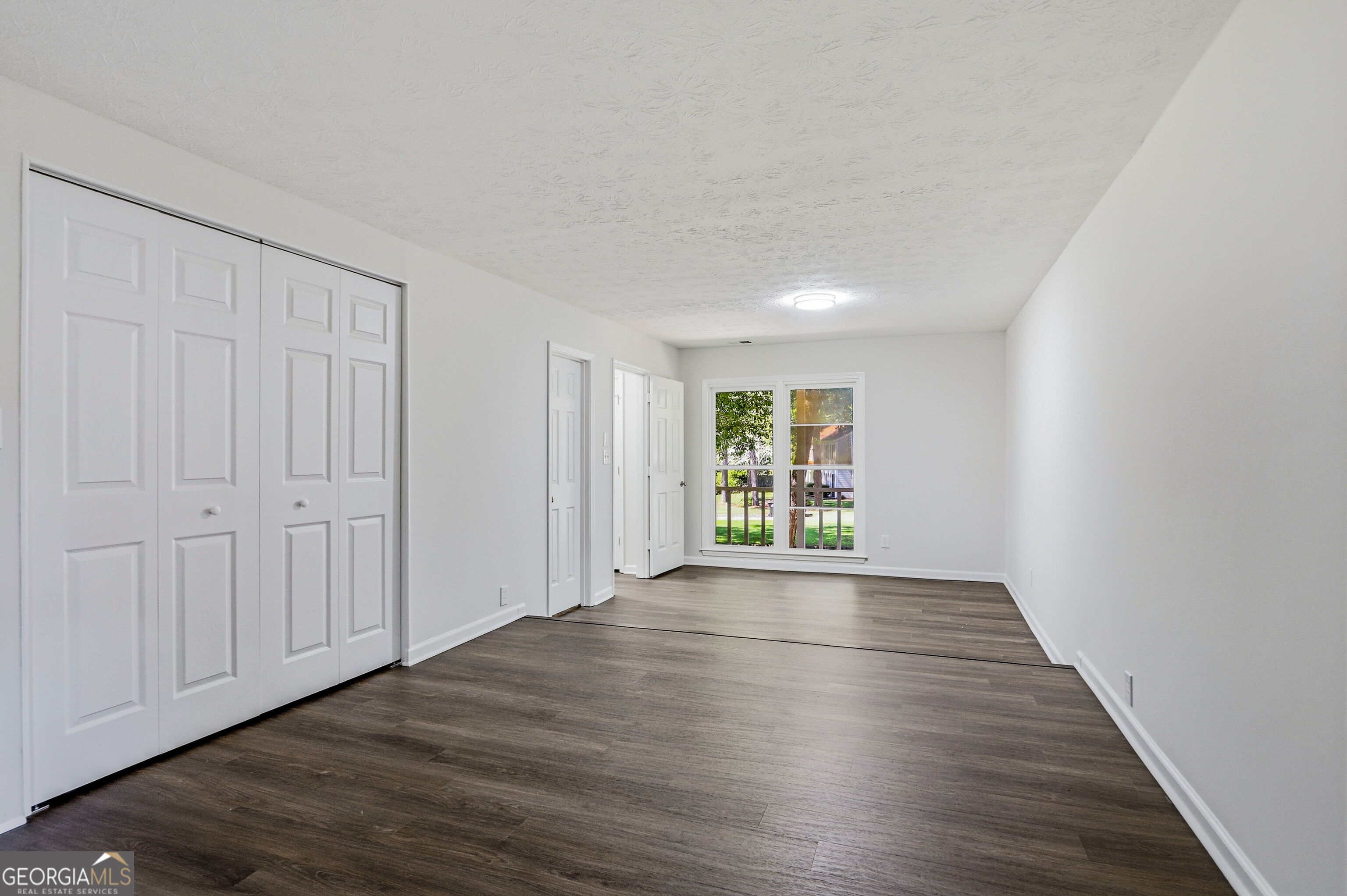 485 Barrington Loop Property Photo 14
