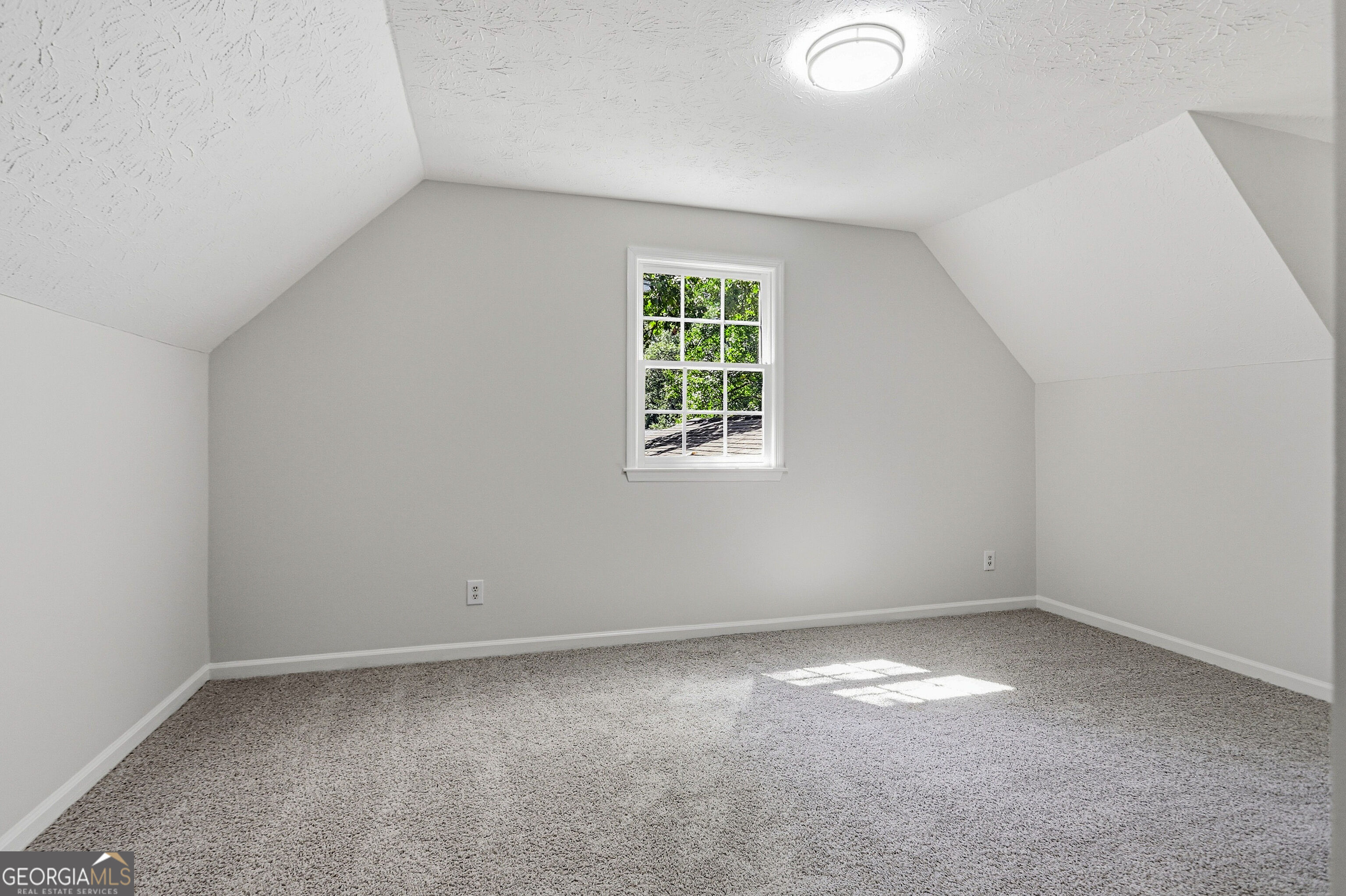 485 Barrington Loop Property Photo 15