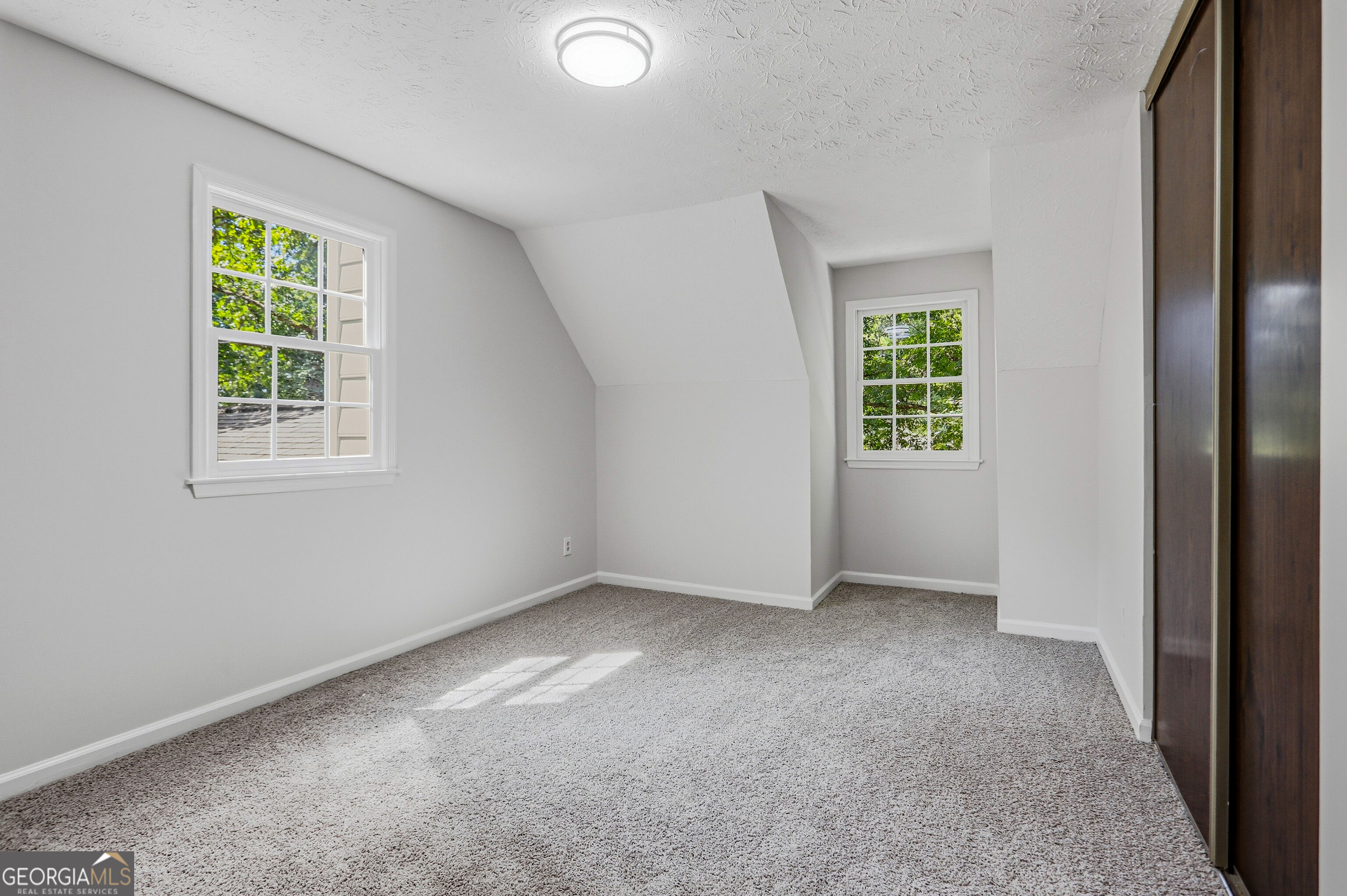 485 Barrington Loop Property Photo 16