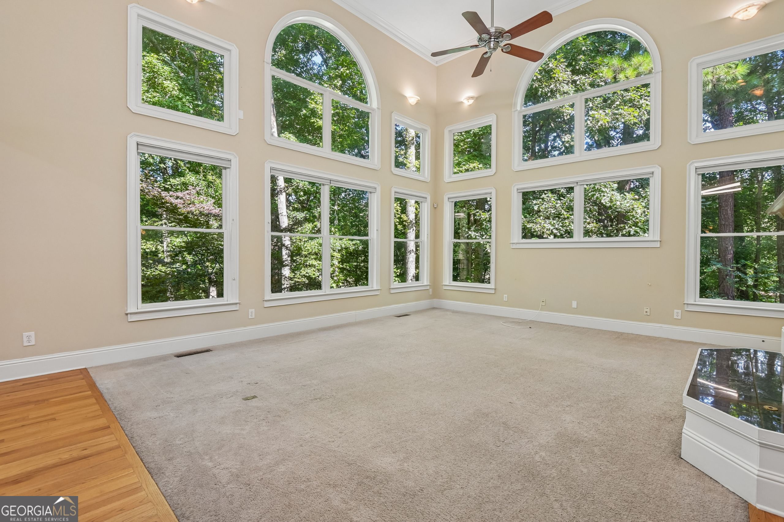 720 Barberry Drive Property Photo 11
