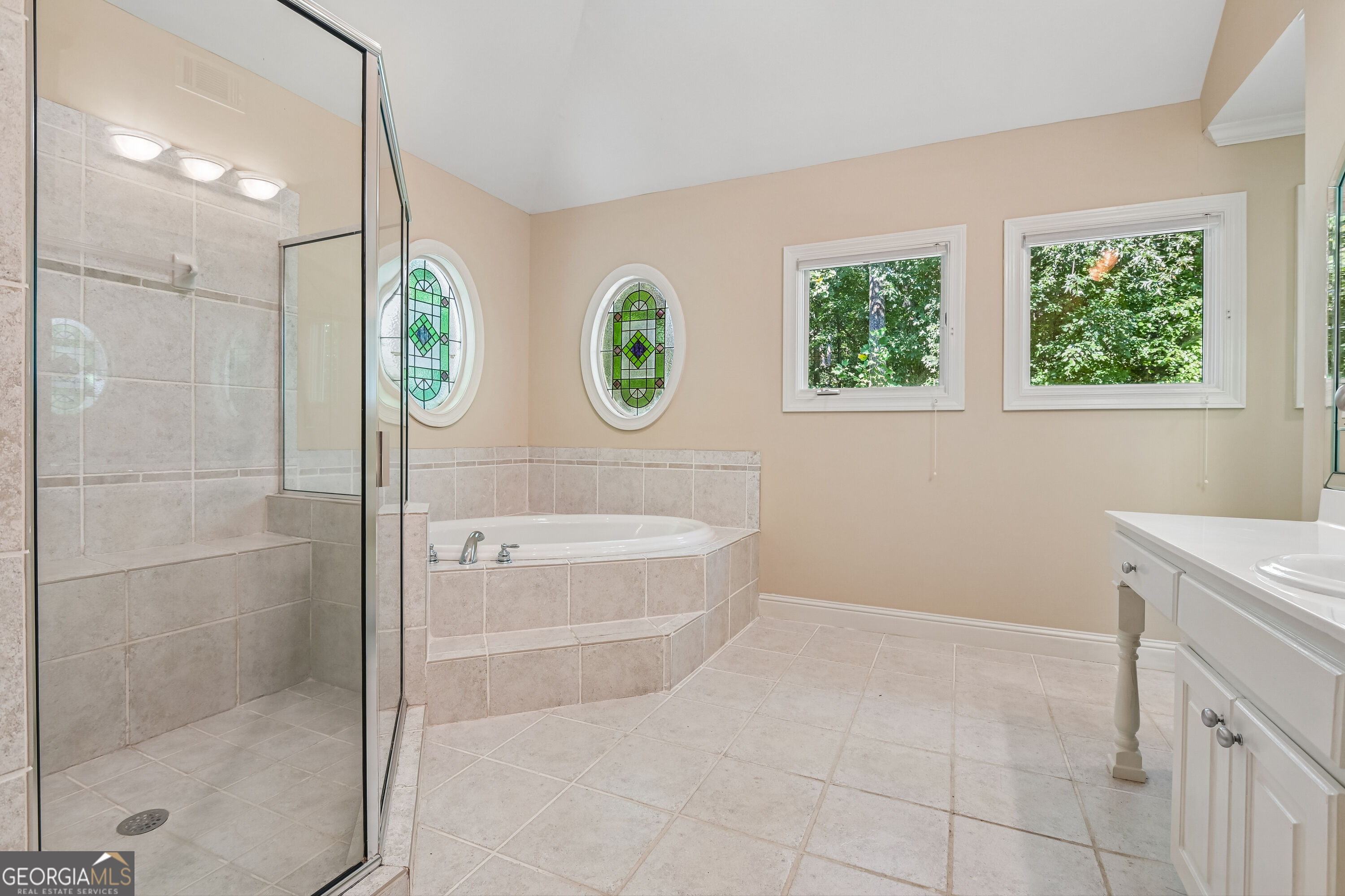 720 Barberry Drive Property Photo 14