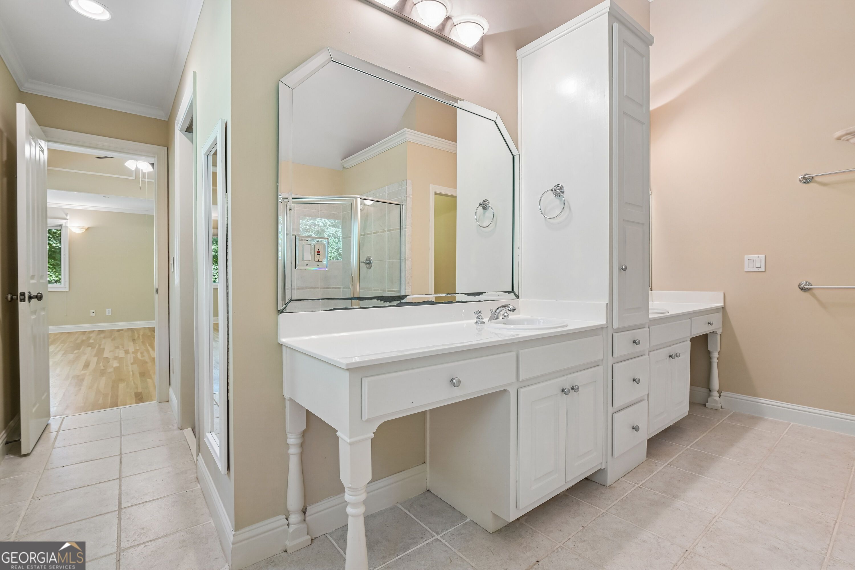 720 Barberry Drive Property Photo 17