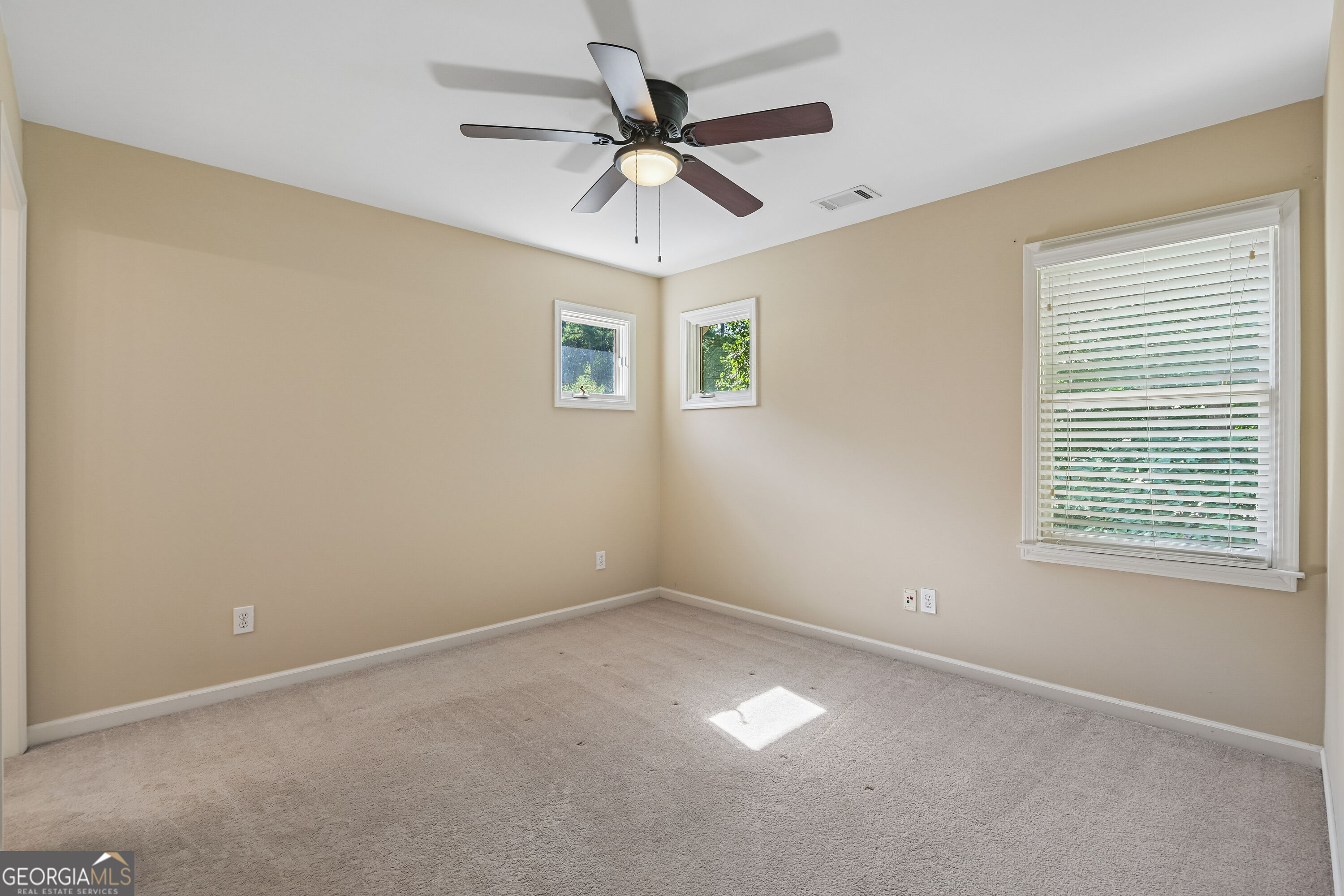 720 Barberry Drive Property Photo 29