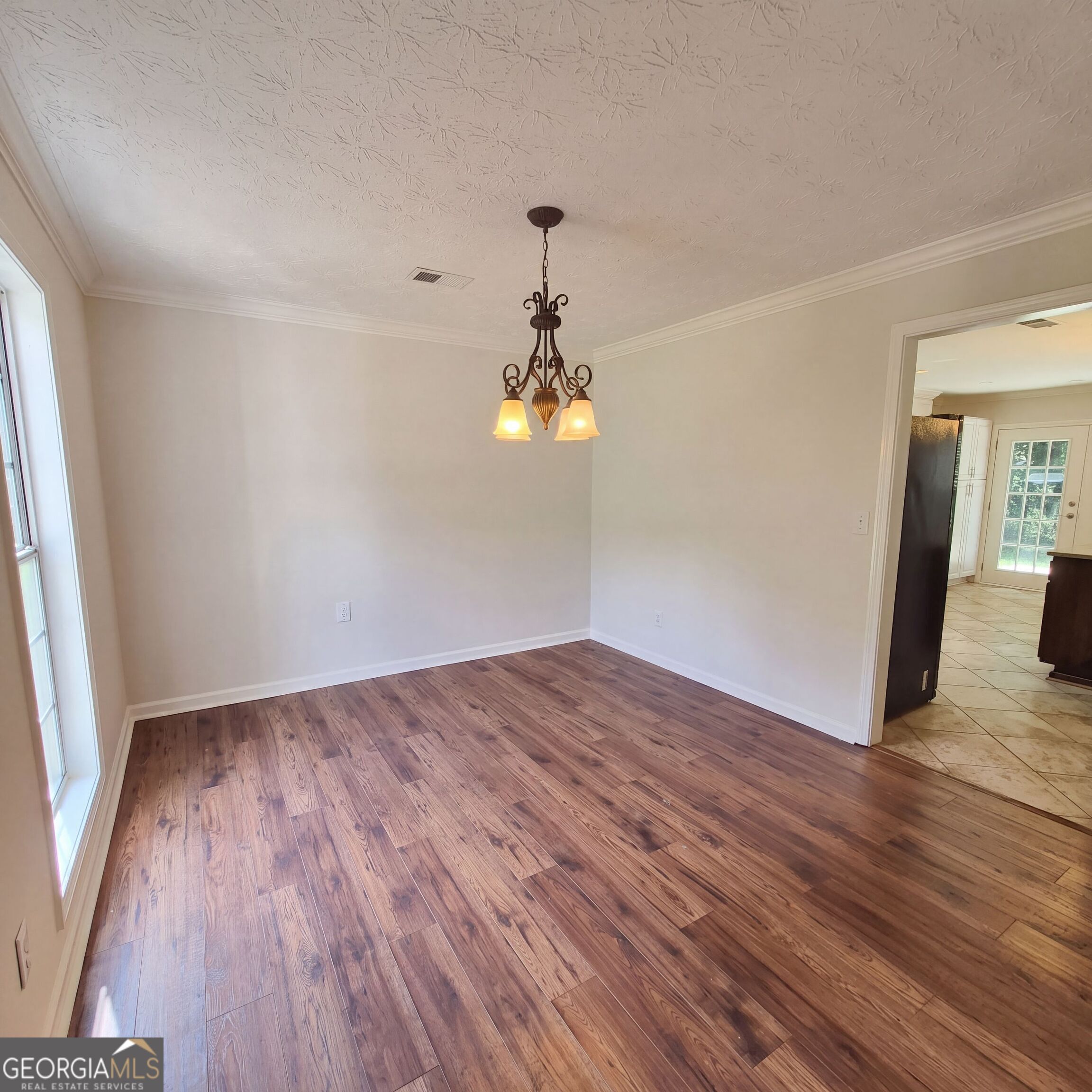 709 Sunny Field Lane Property Photo 6