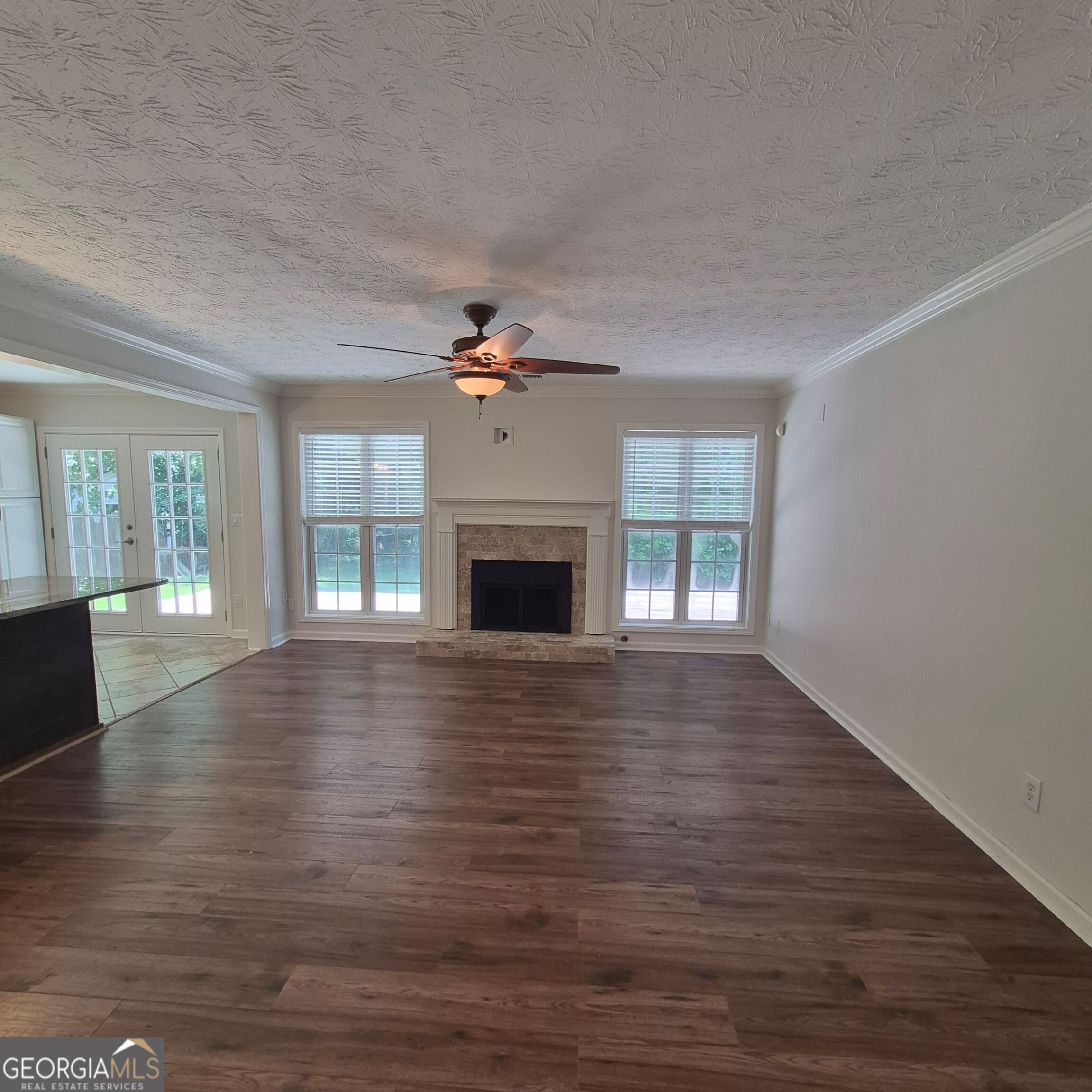 709 Sunny Field Lane Property Photo 8
