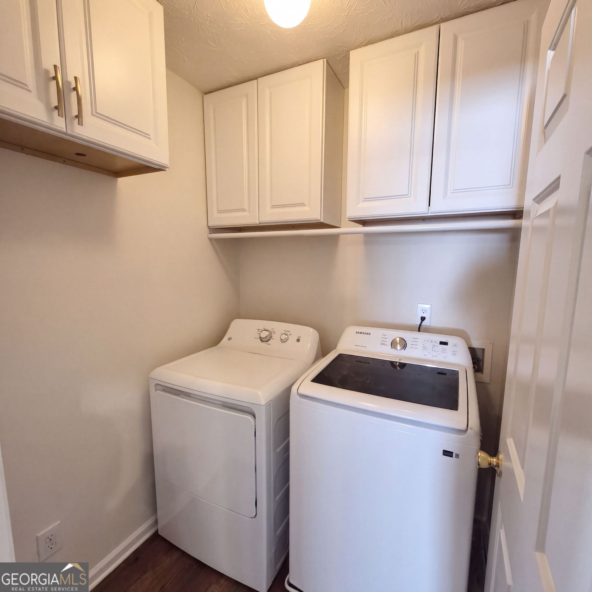 709 Sunny Field Lane Property Photo 20