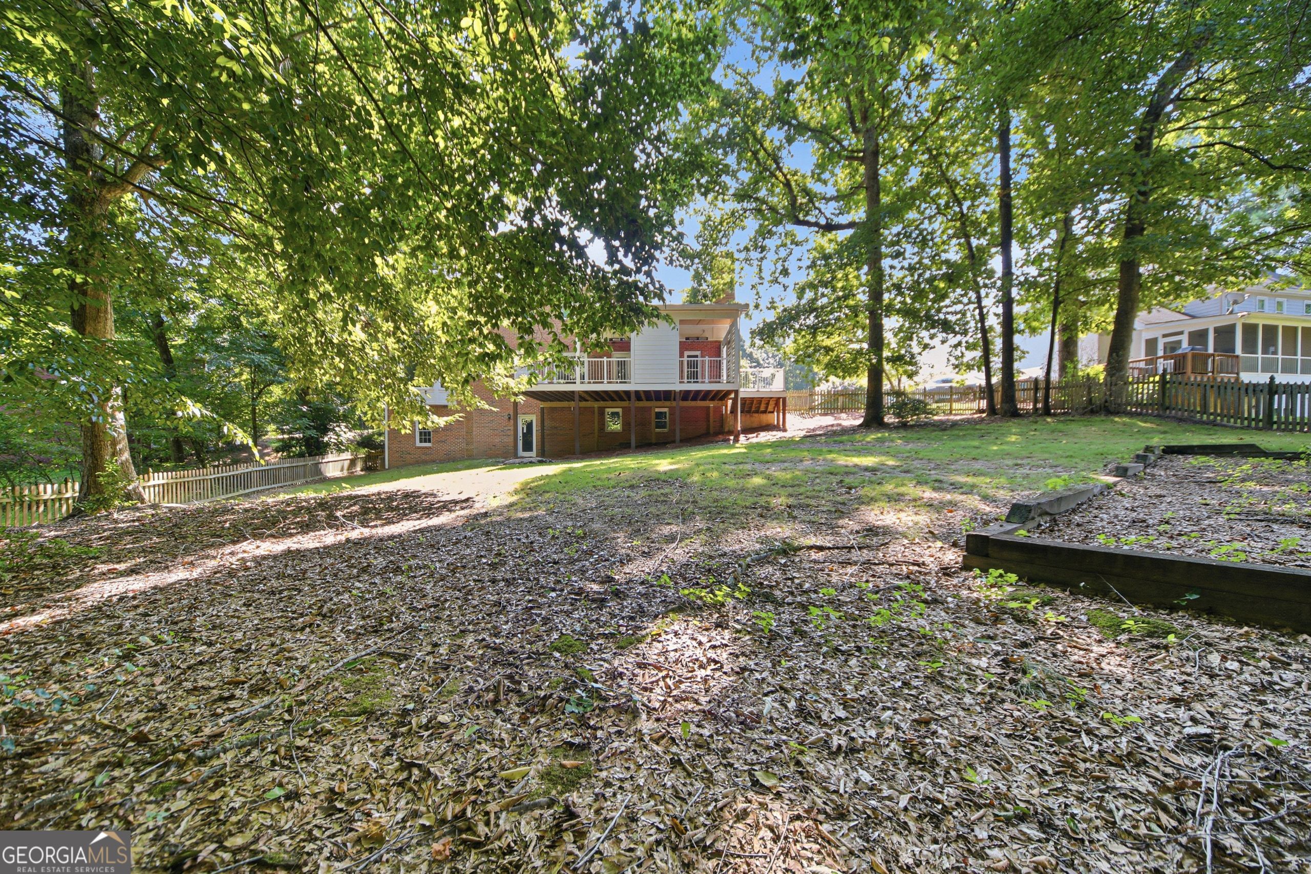 1440 Shade Tree Way Property Photo 5