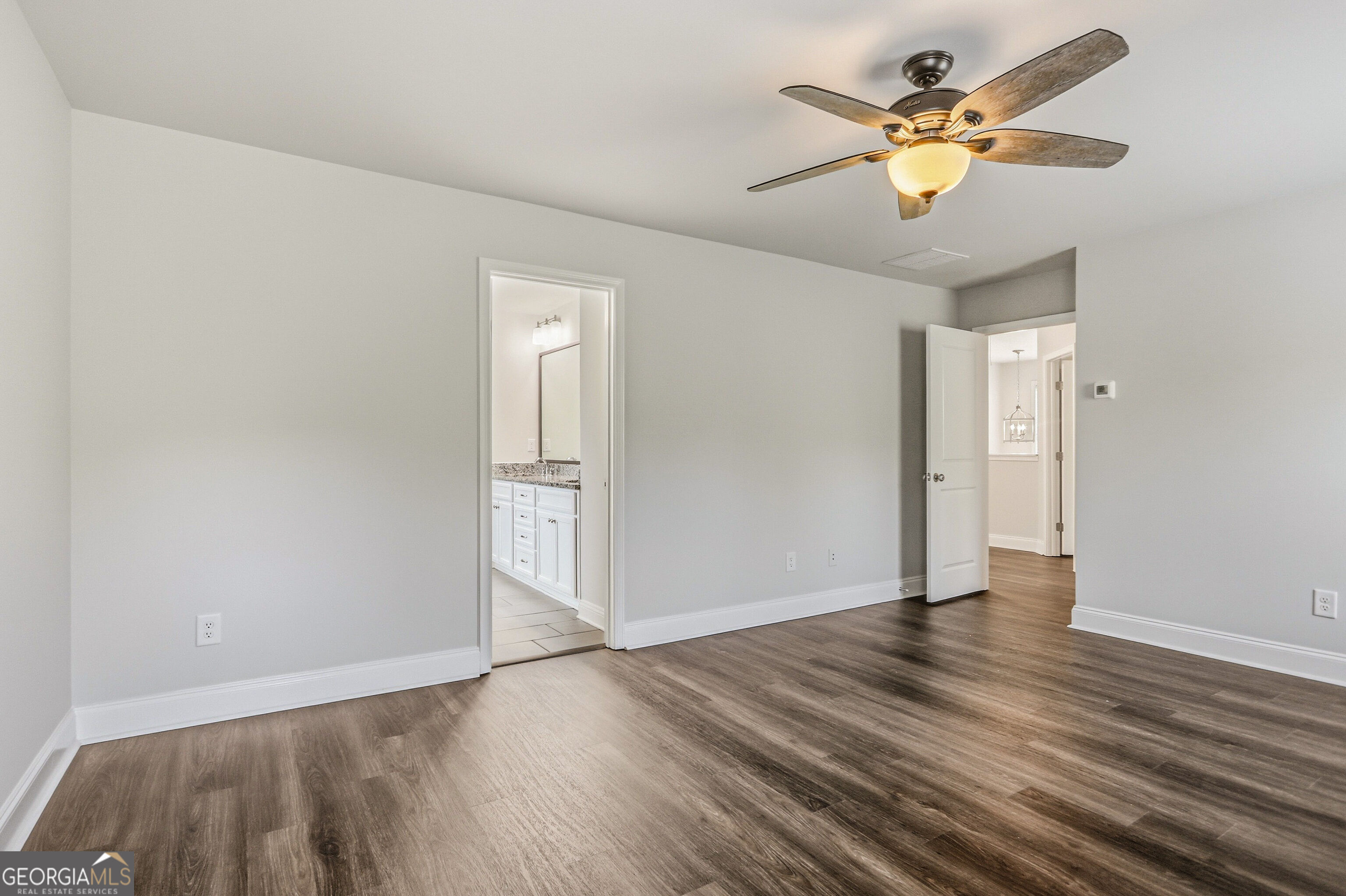 469 Flowing Trail Property Photo 17