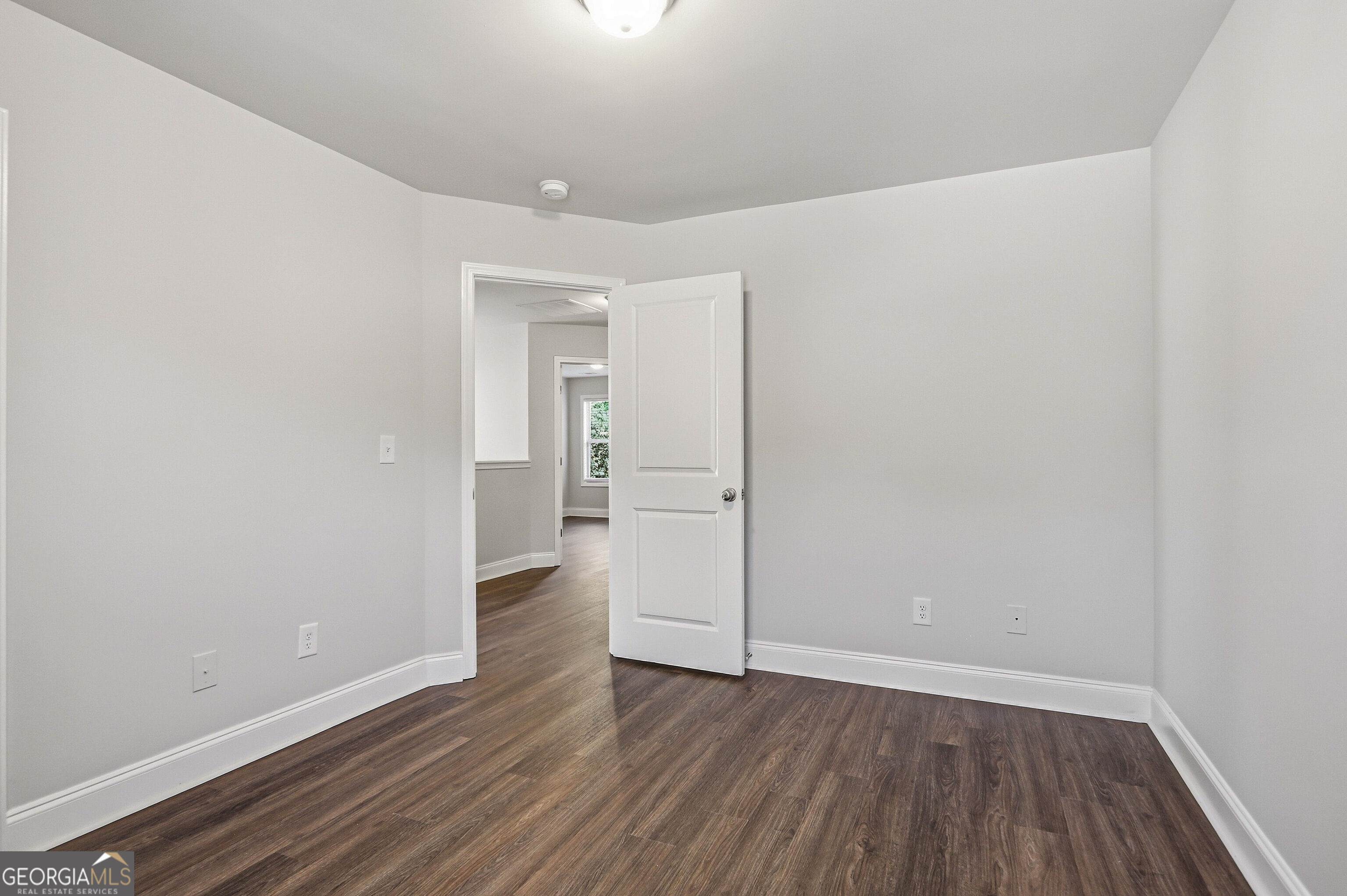 469 Flowing Trail Property Photo 21
