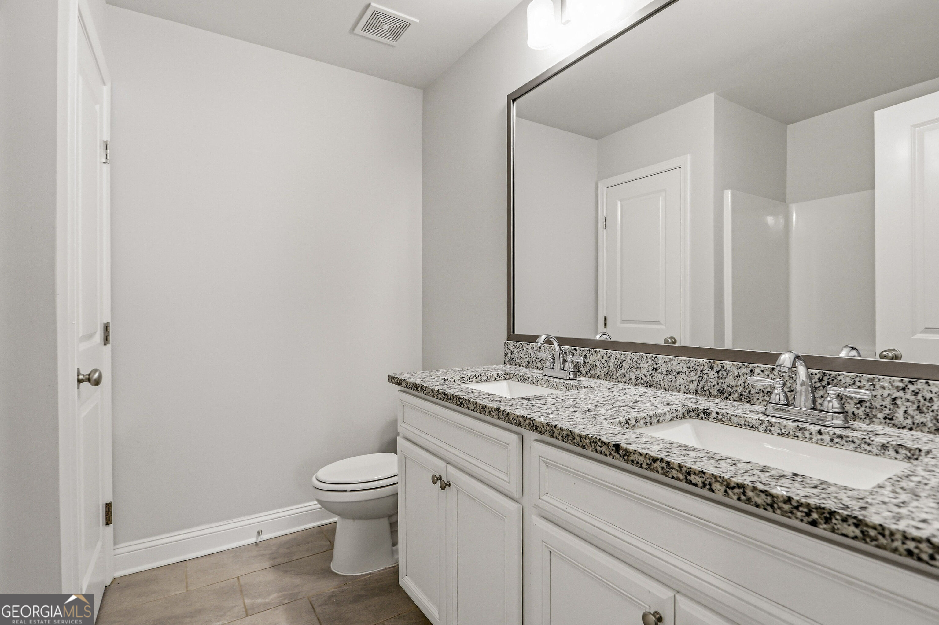 469 Flowing Trail Property Photo 30