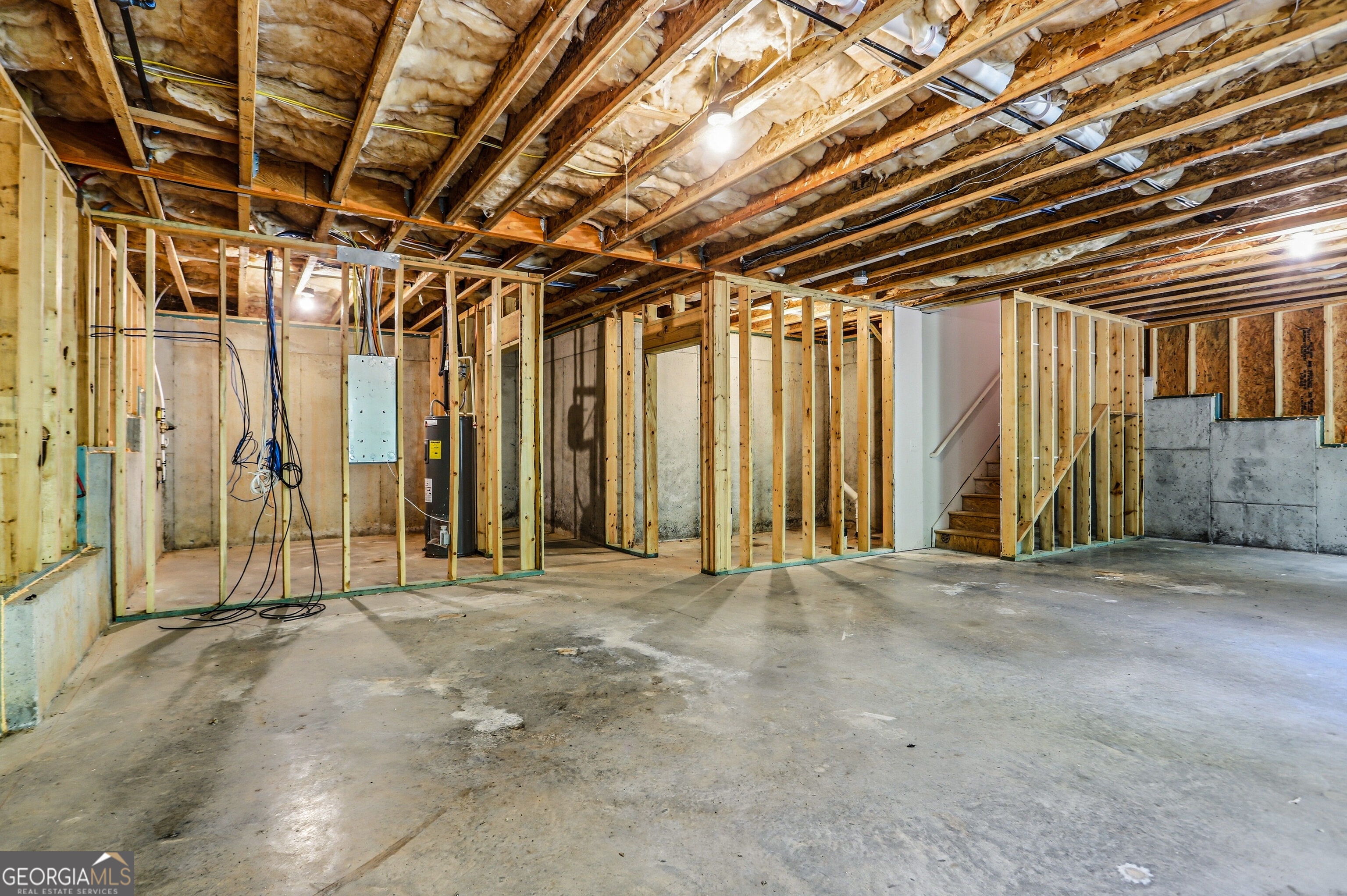 469 Flowing Trail Property Photo 35
