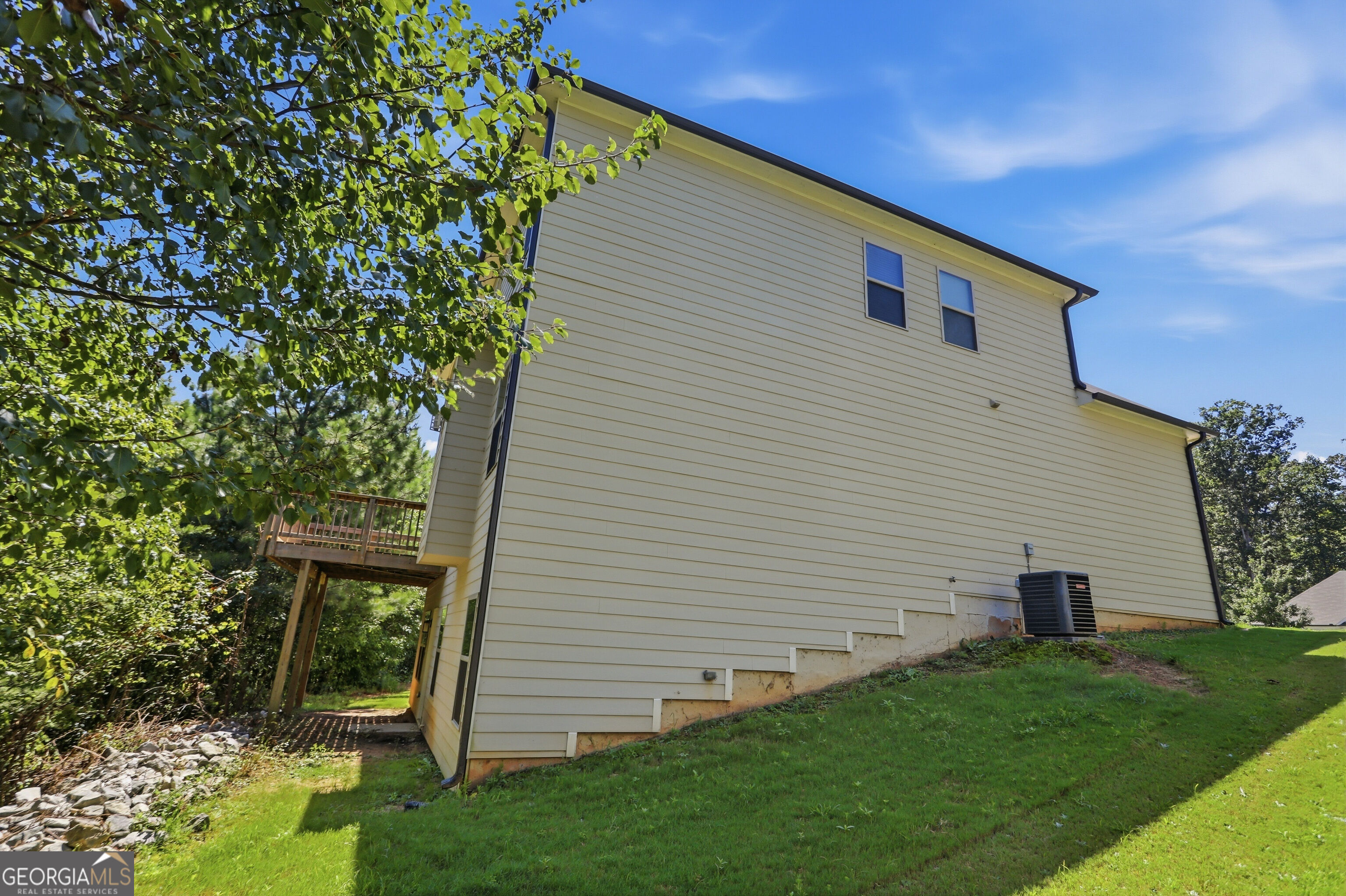 469 Flowing Trail Property Photo 42