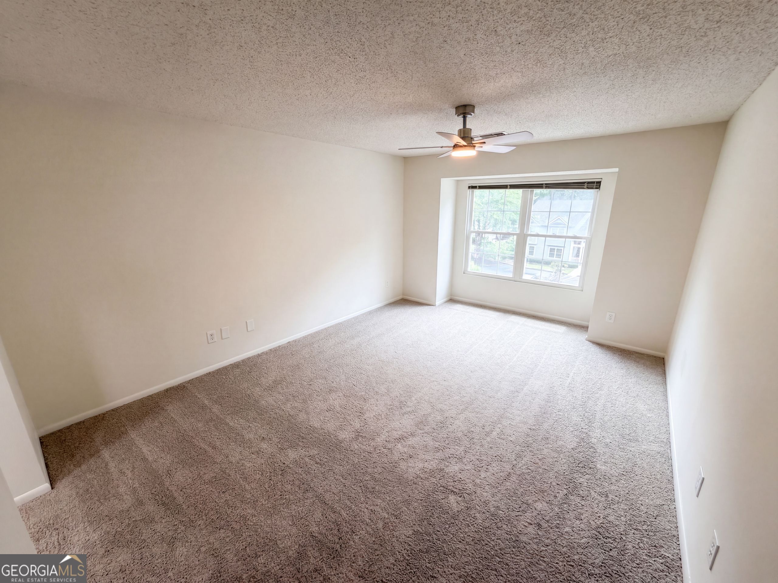 18 Springhedge Court Se Property Photo 20
