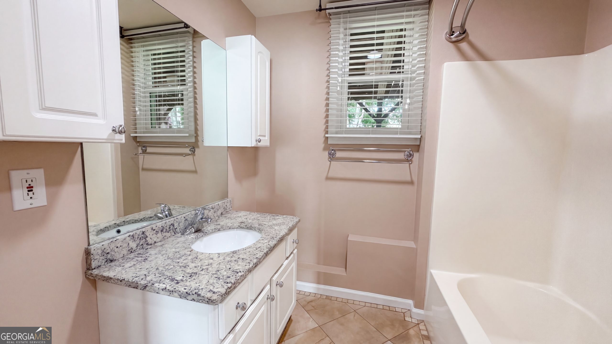 142 Clubhouse Drive Nw Property Photo 15